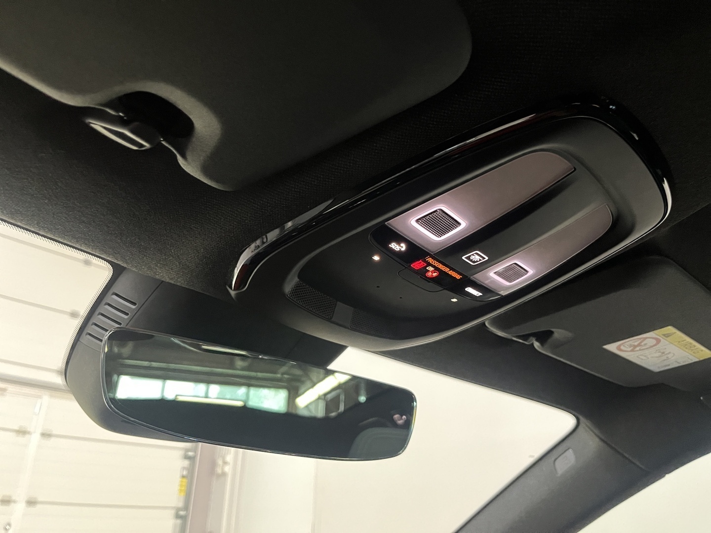 POLESTAR 2 2024