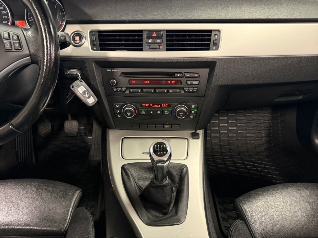 BMW 320i 2007