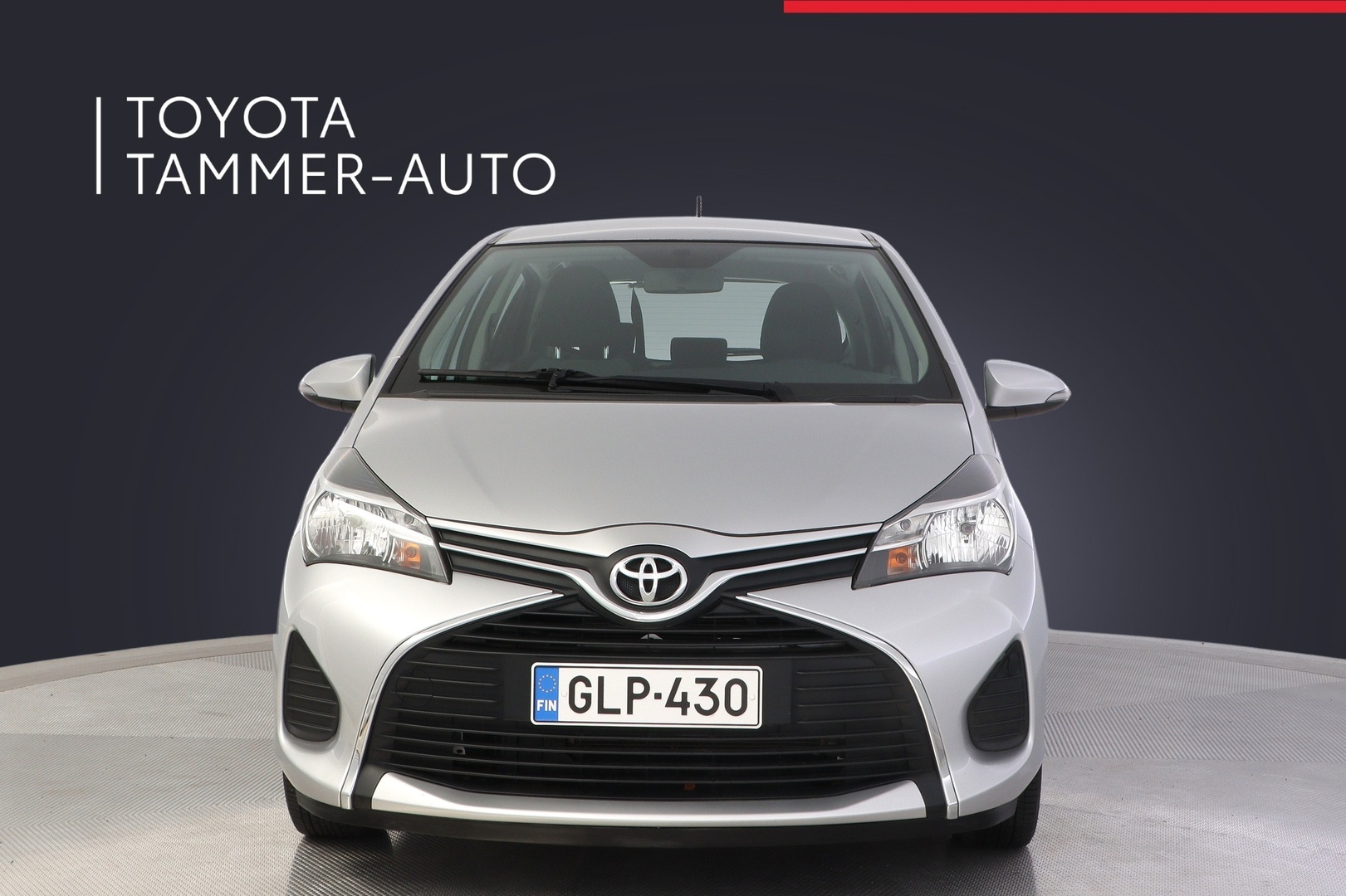 TOYOTA Yaris 2015