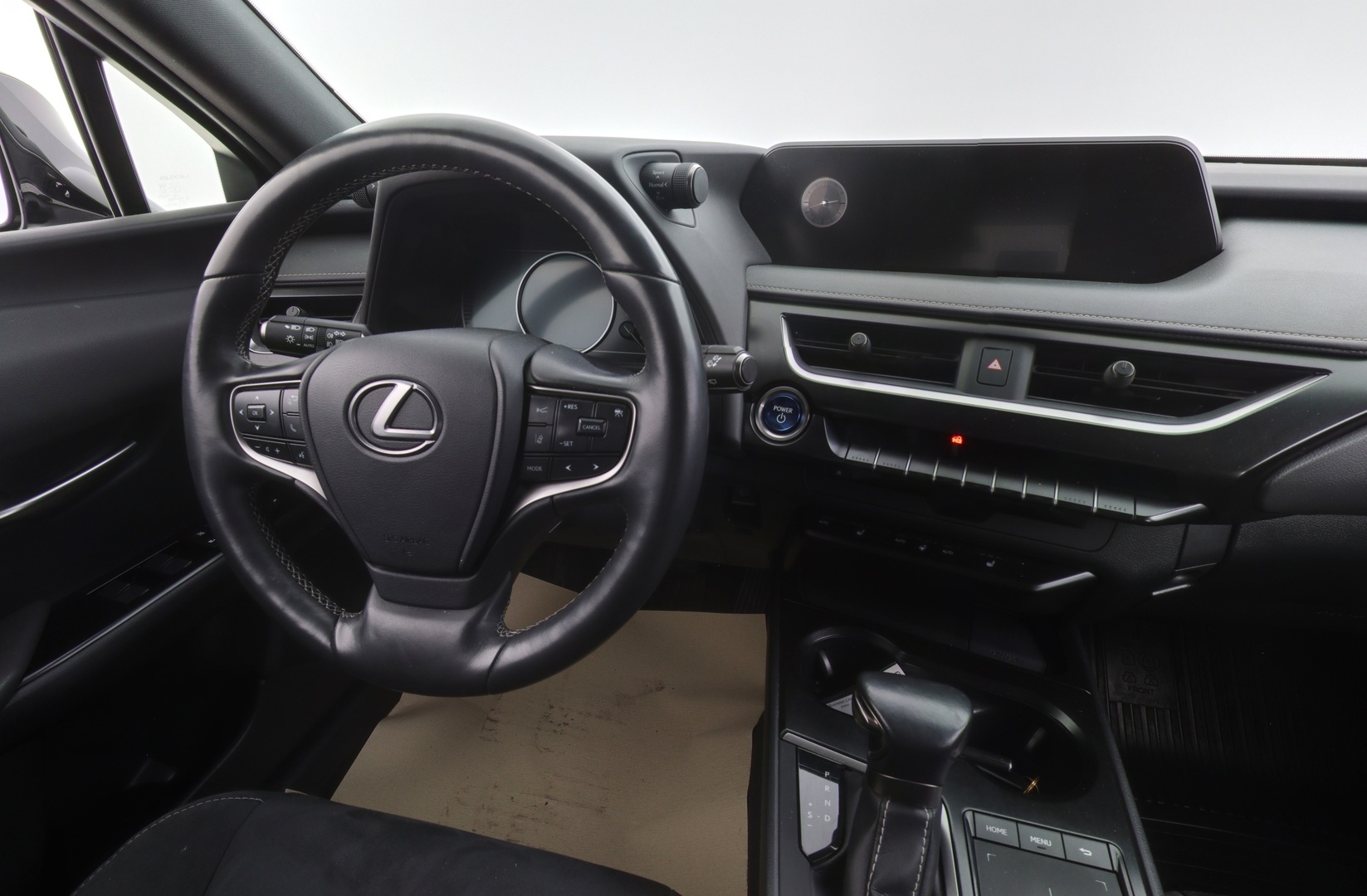 LEXUS UX 2022