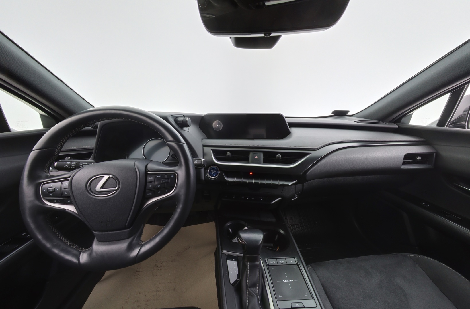 LEXUS UX 2022