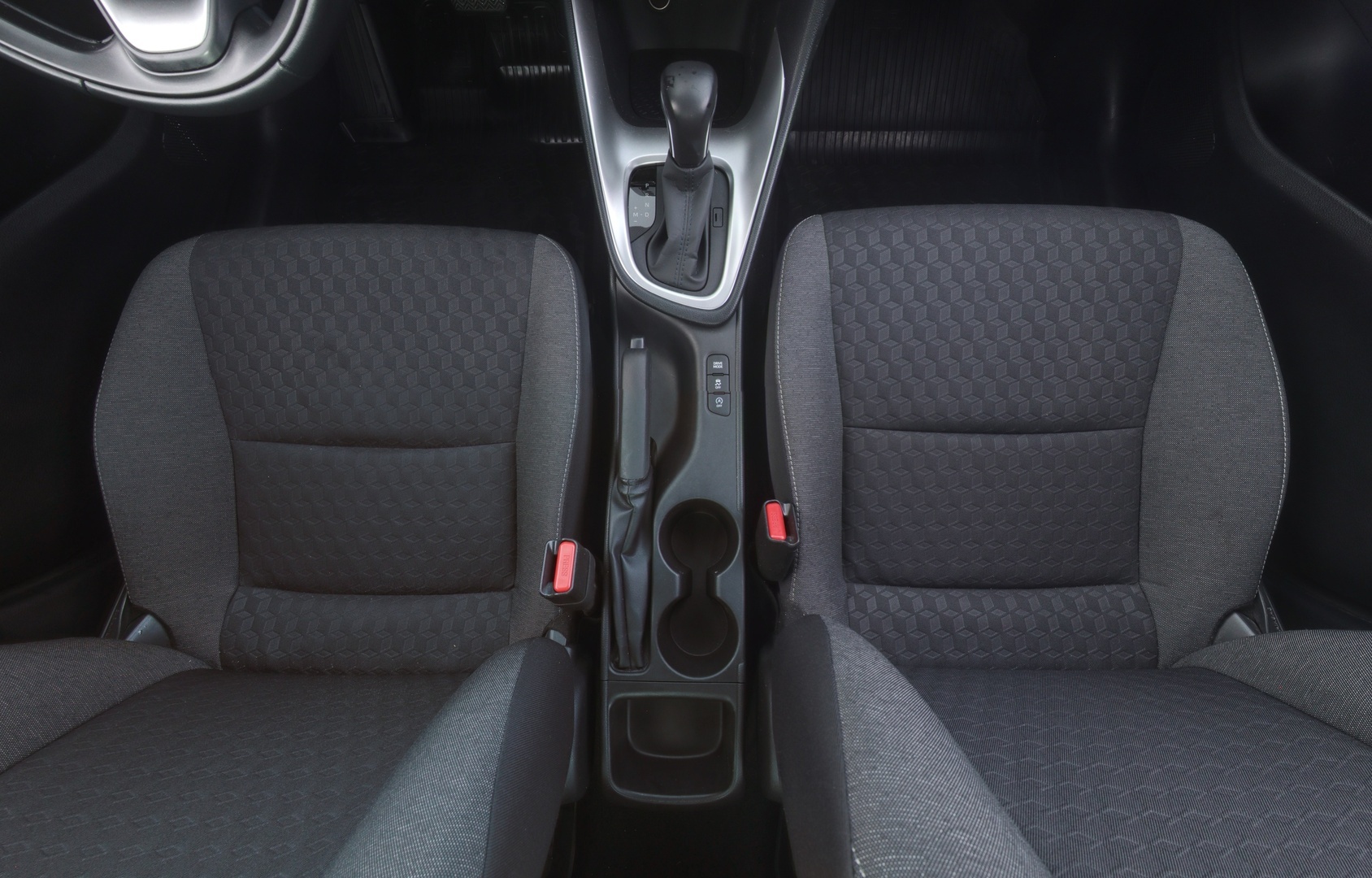 TOYOTA Yaris 2023