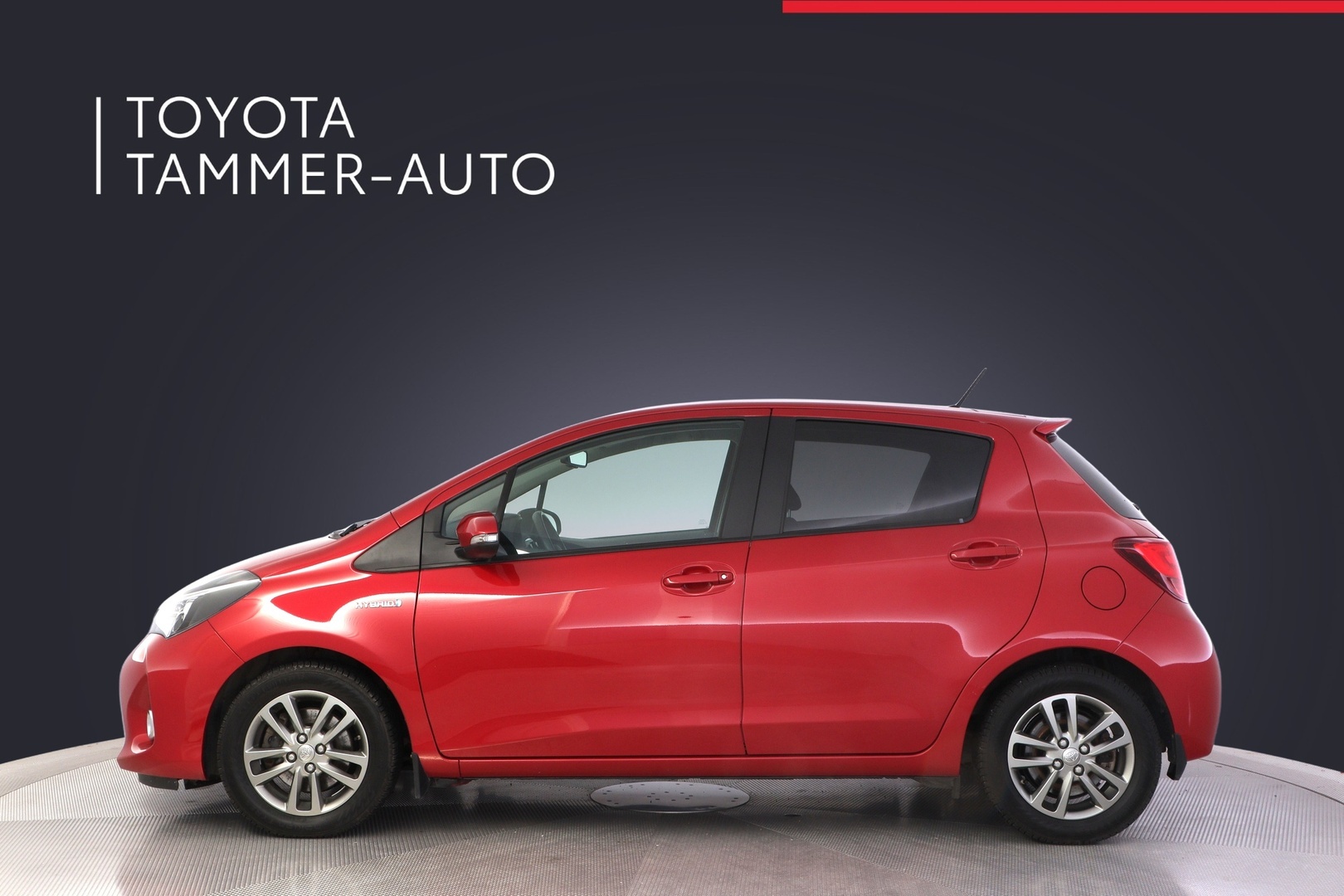 TOYOTA Yaris 2016