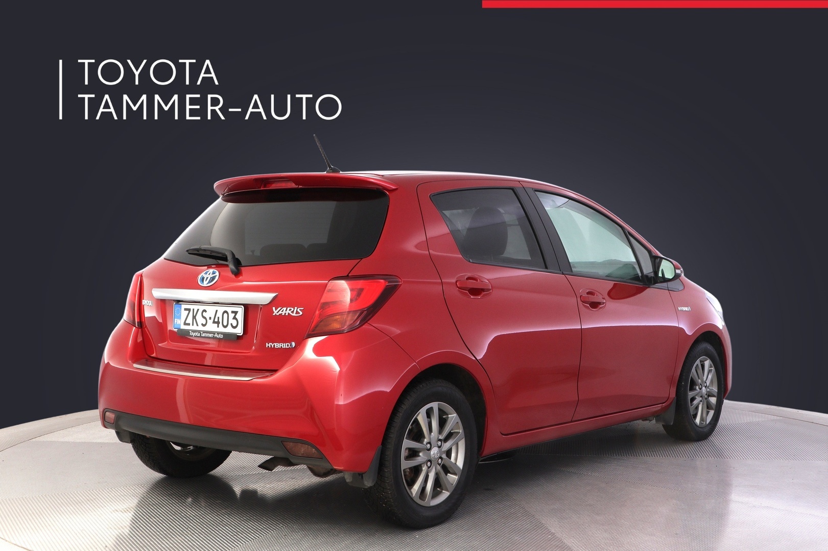 TOYOTA Yaris 2016
