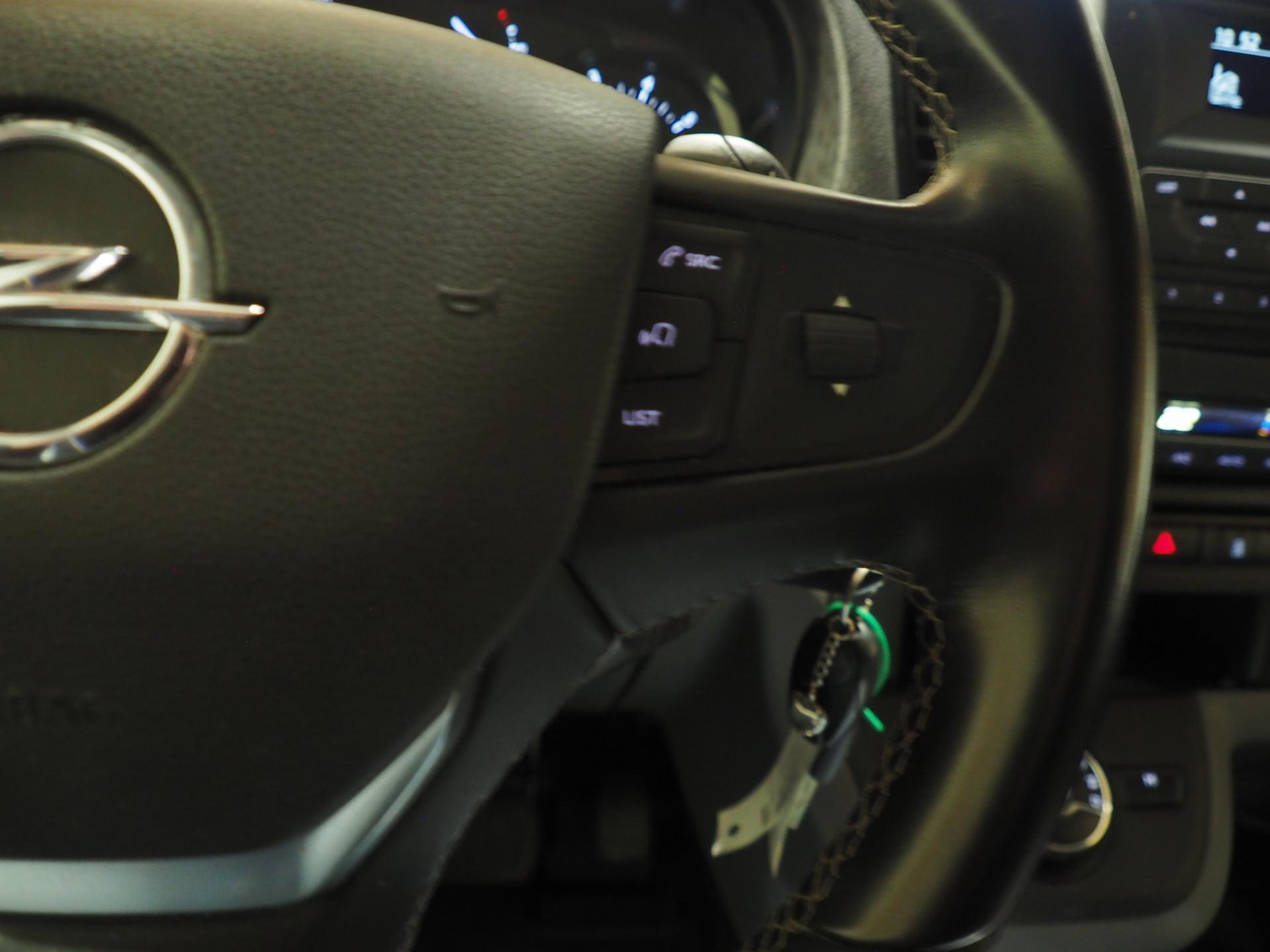 OPEL Vivaro 2020