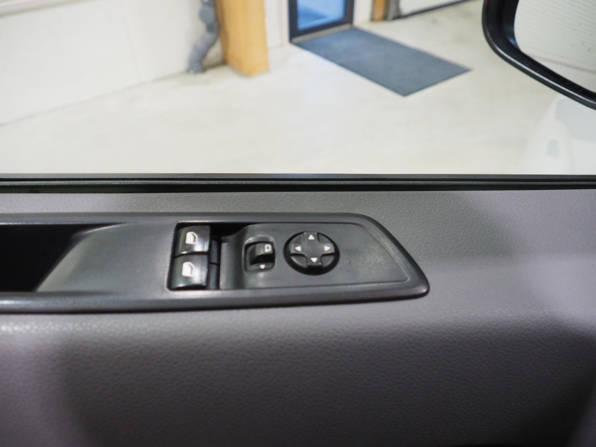 OPEL Vivaro 2020