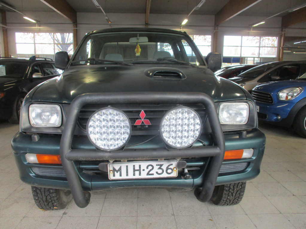 MITSUBISHI L200 1998