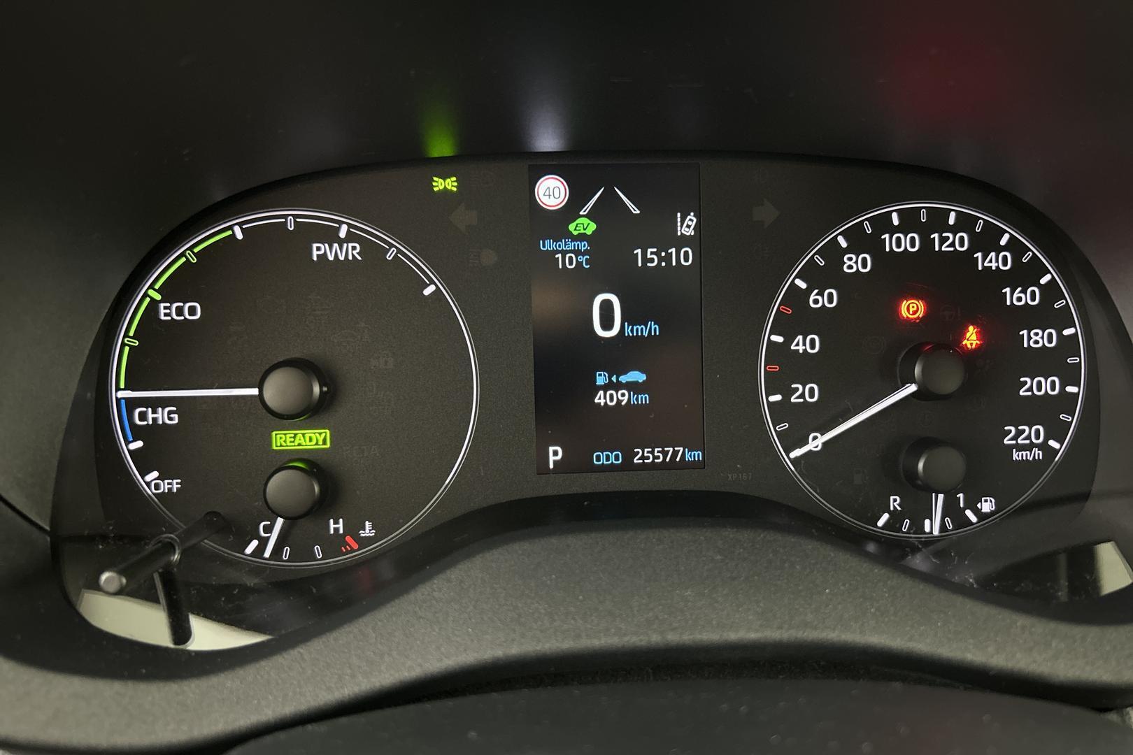 TOYOTA Yaris 2023