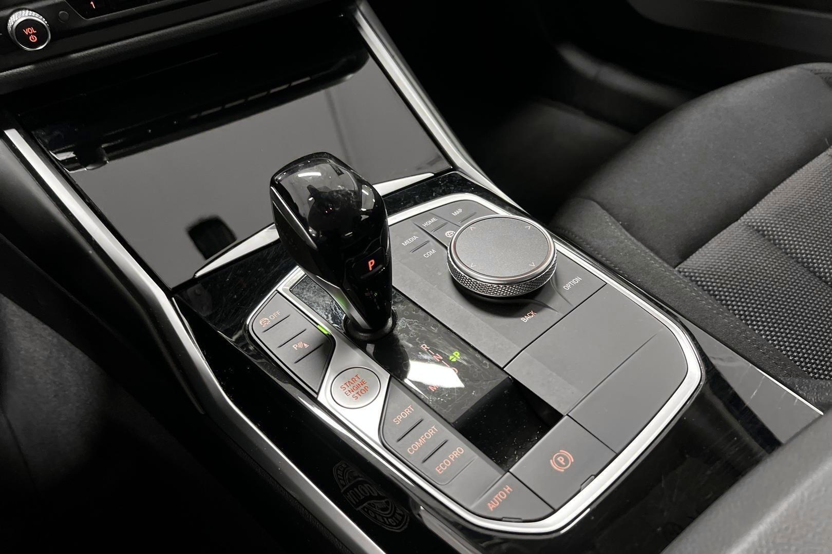 BMW 3-sarja 2022