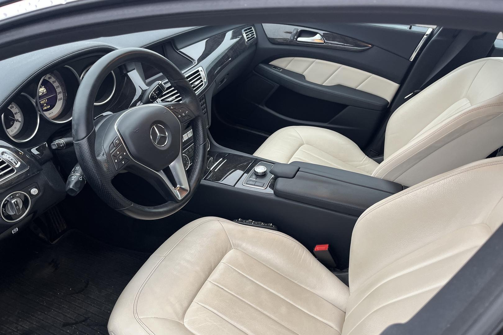 MERCEDES-BENZ CLS 2011
