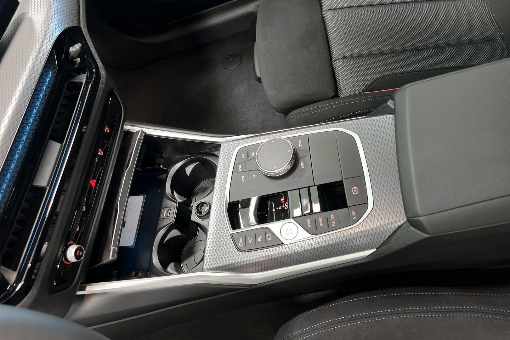 BMW 3-sarja 2025