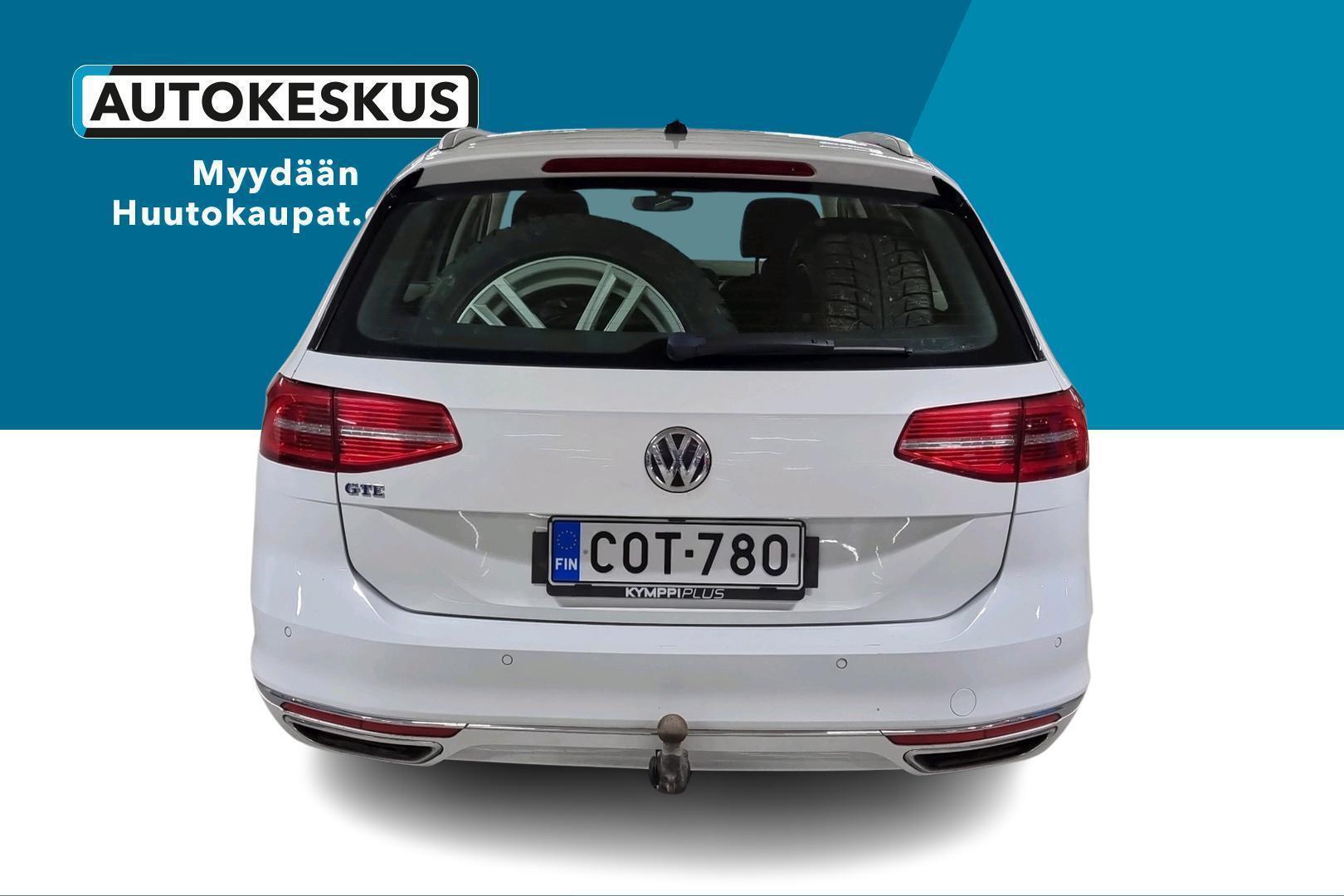 VOLKSWAGEN Passat 2016