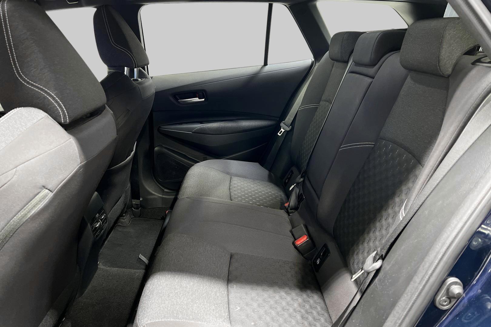 TOYOTA Corolla 2024