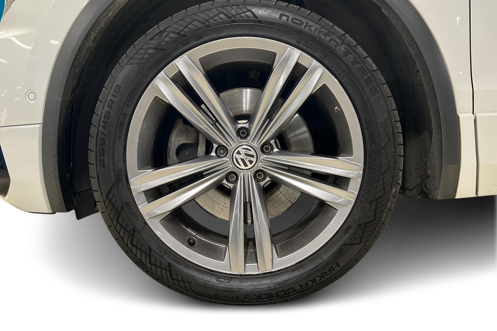 VOLKSWAGEN Tiguan 2017