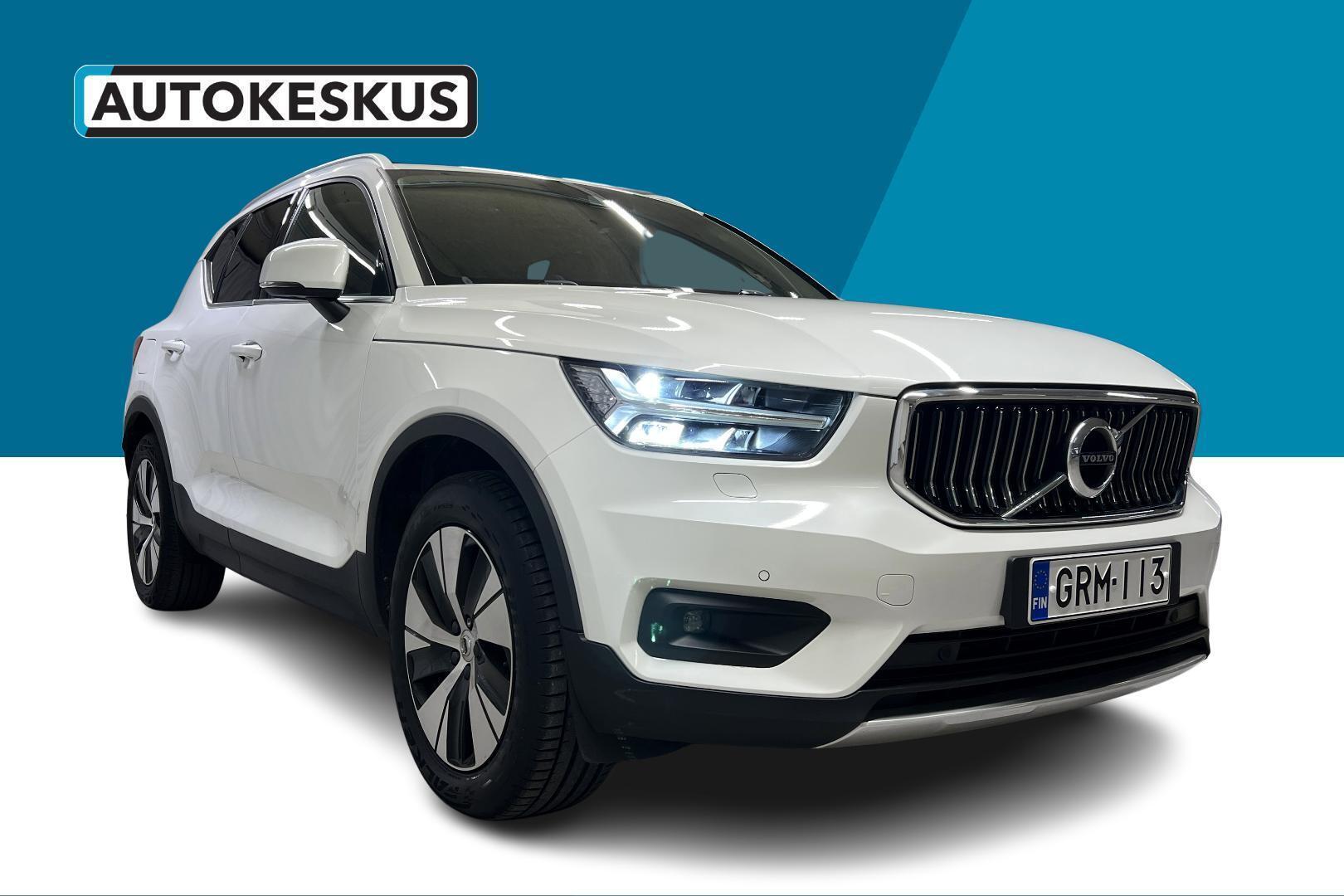 VOLVO XC40 2021
