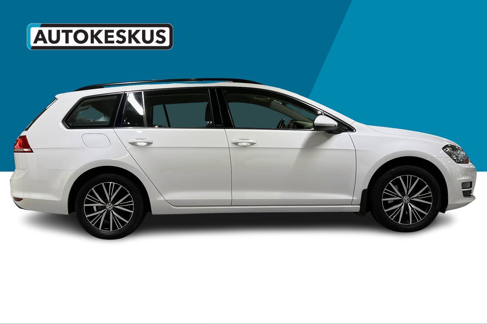 VOLKSWAGEN Golf 2016