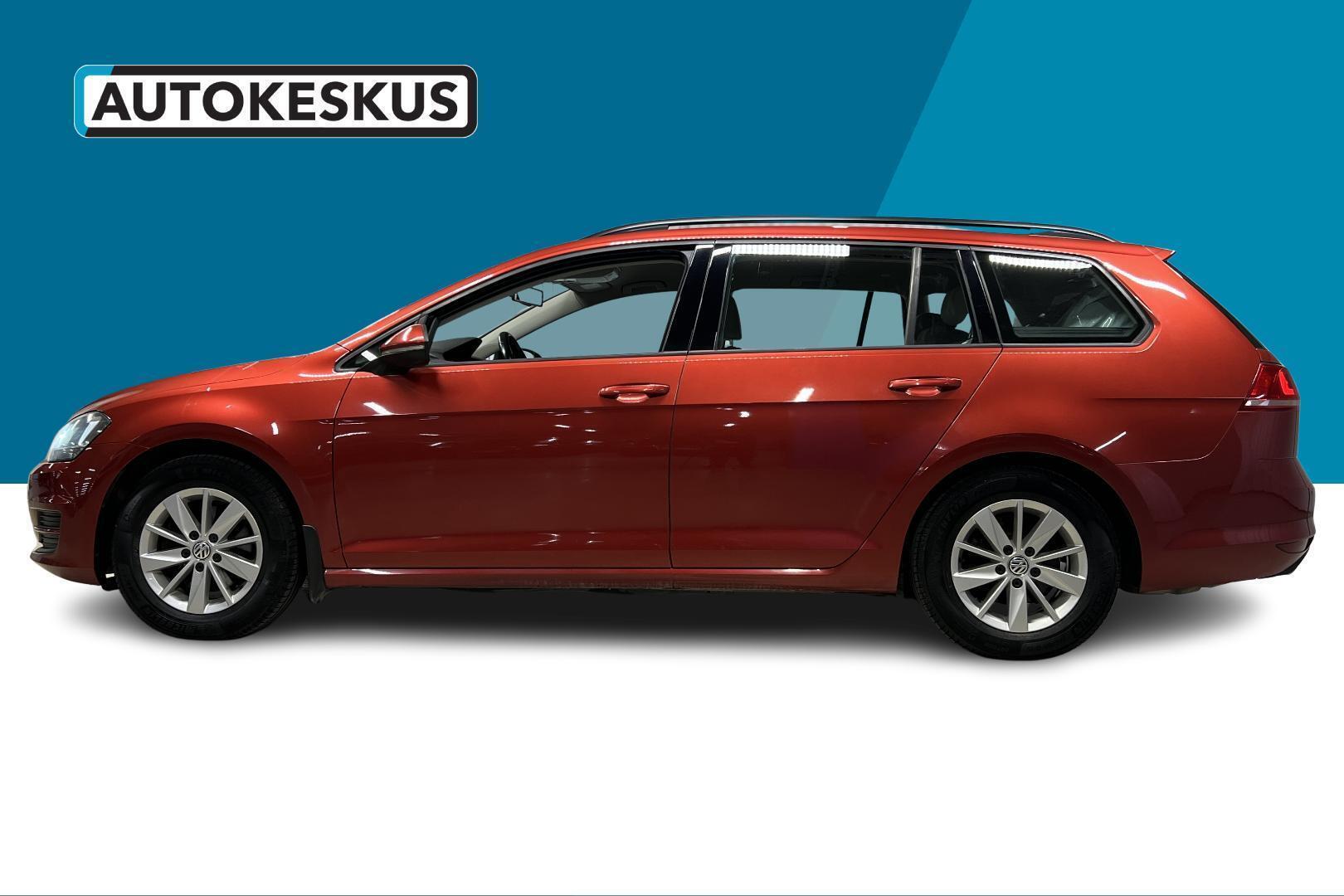 VOLKSWAGEN Golf 2014