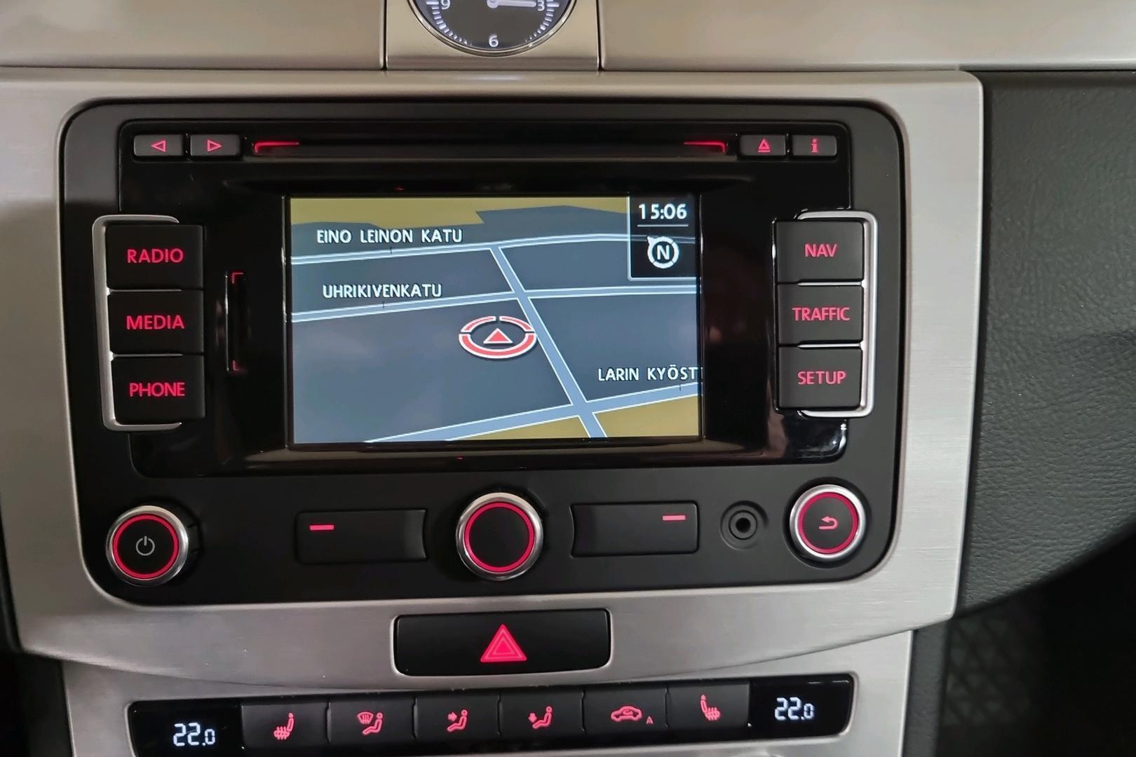 VOLKSWAGEN Passat 2013