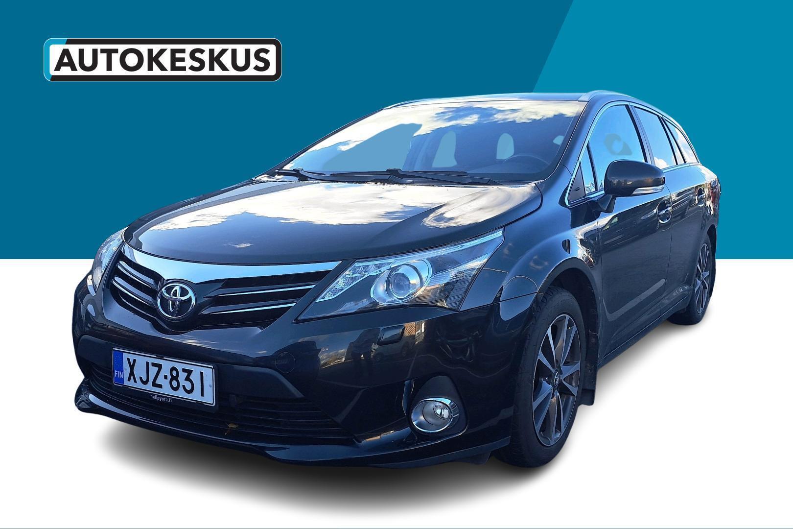 TOYOTA Avensis 2012