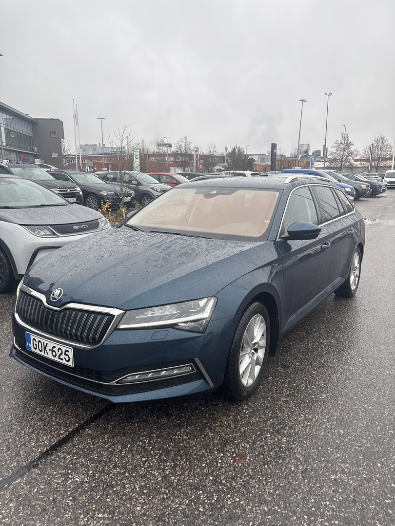 SKODA Superb 2021