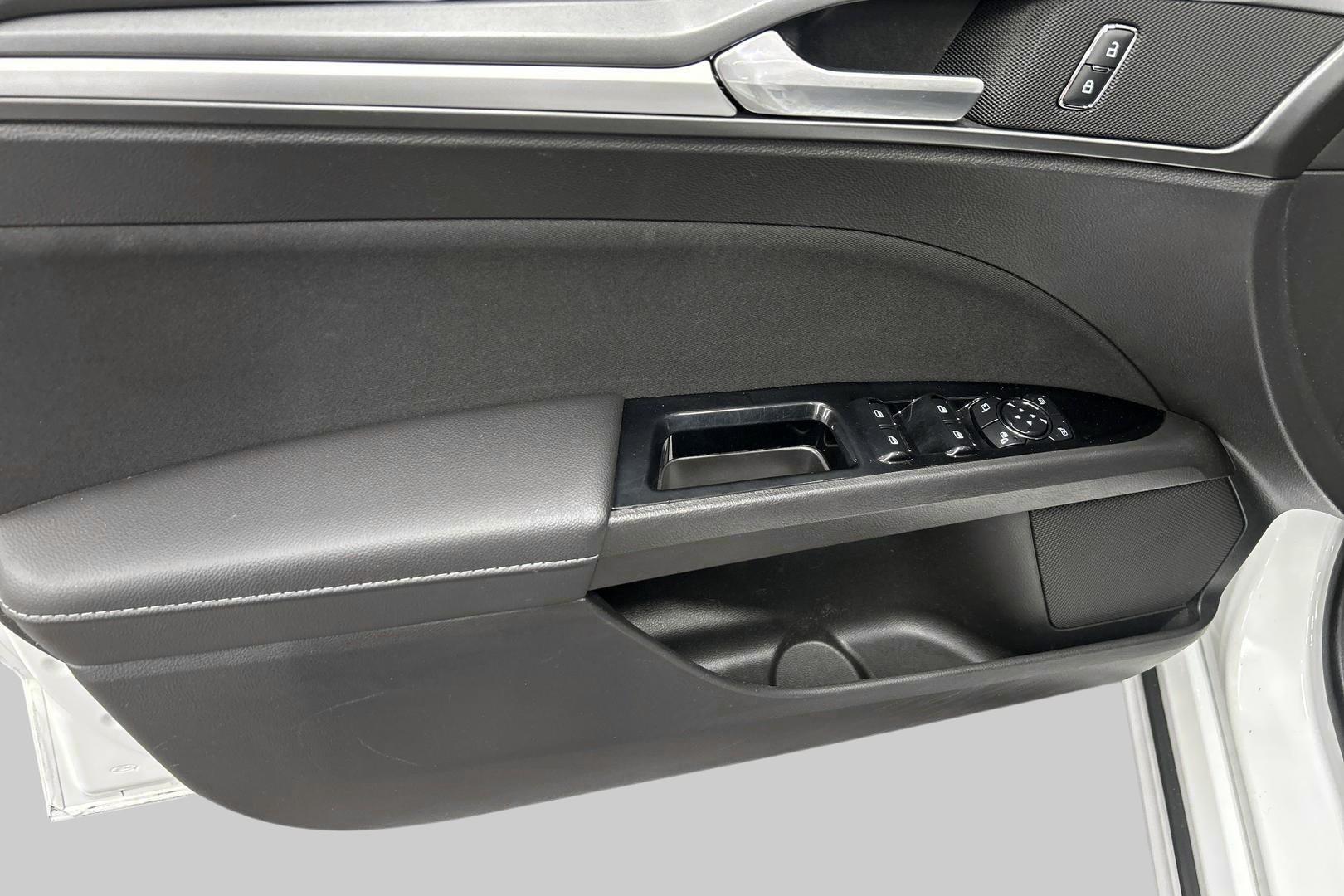 FORD Mondeo 2016
