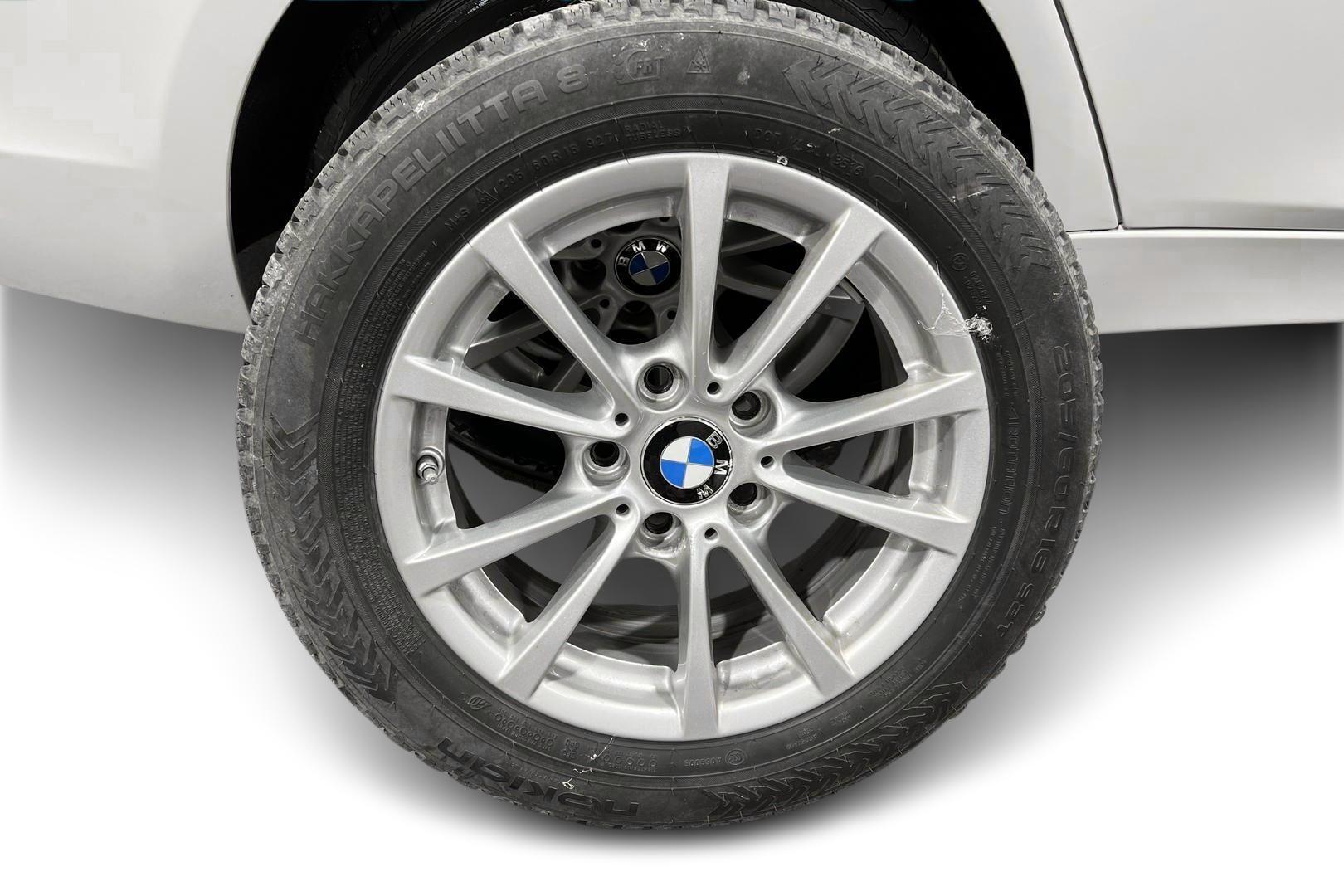 BMW 3-sarja 2016
