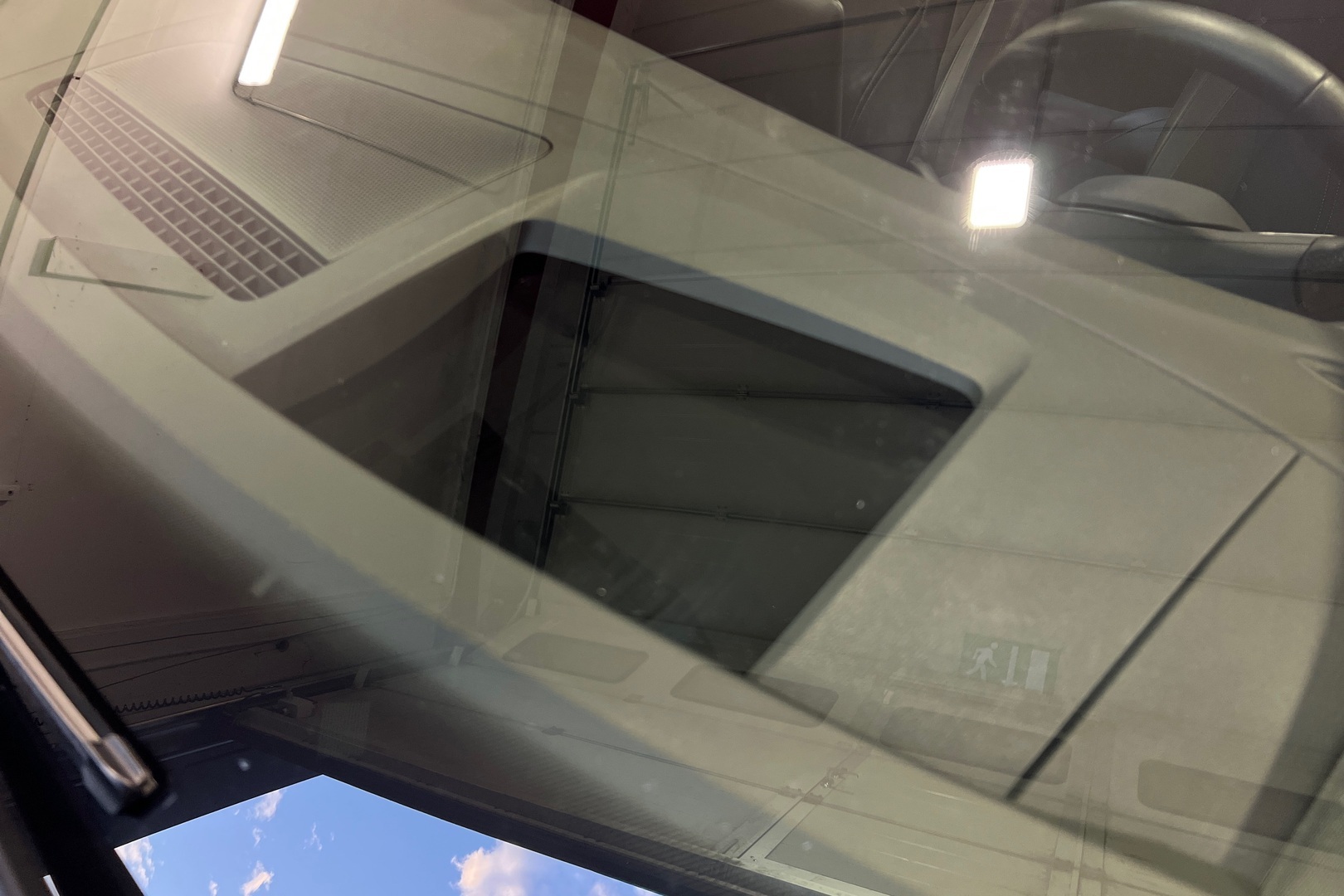 VOLKSWAGEN ID.7 2024