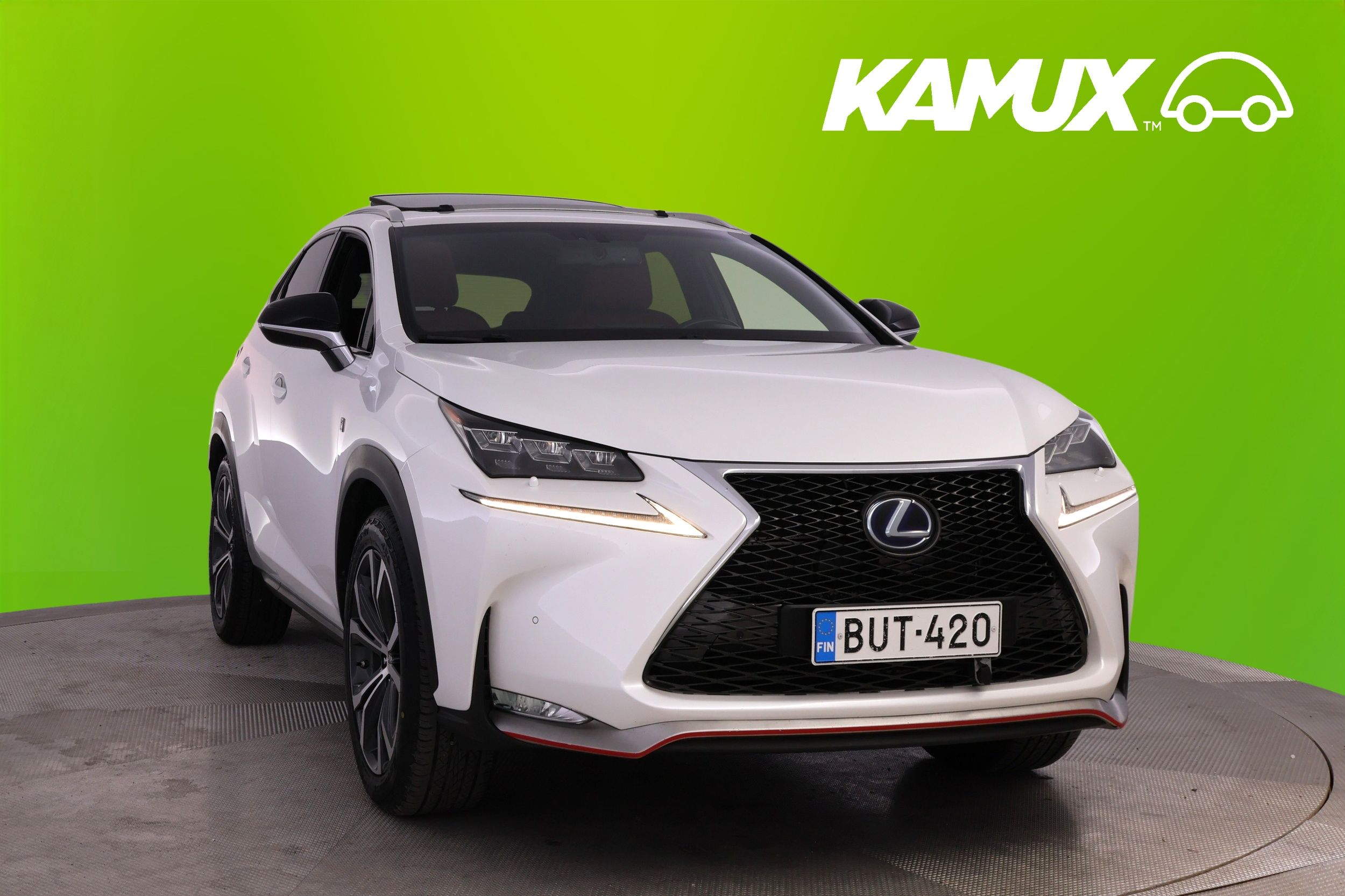 Lexus NX 2015