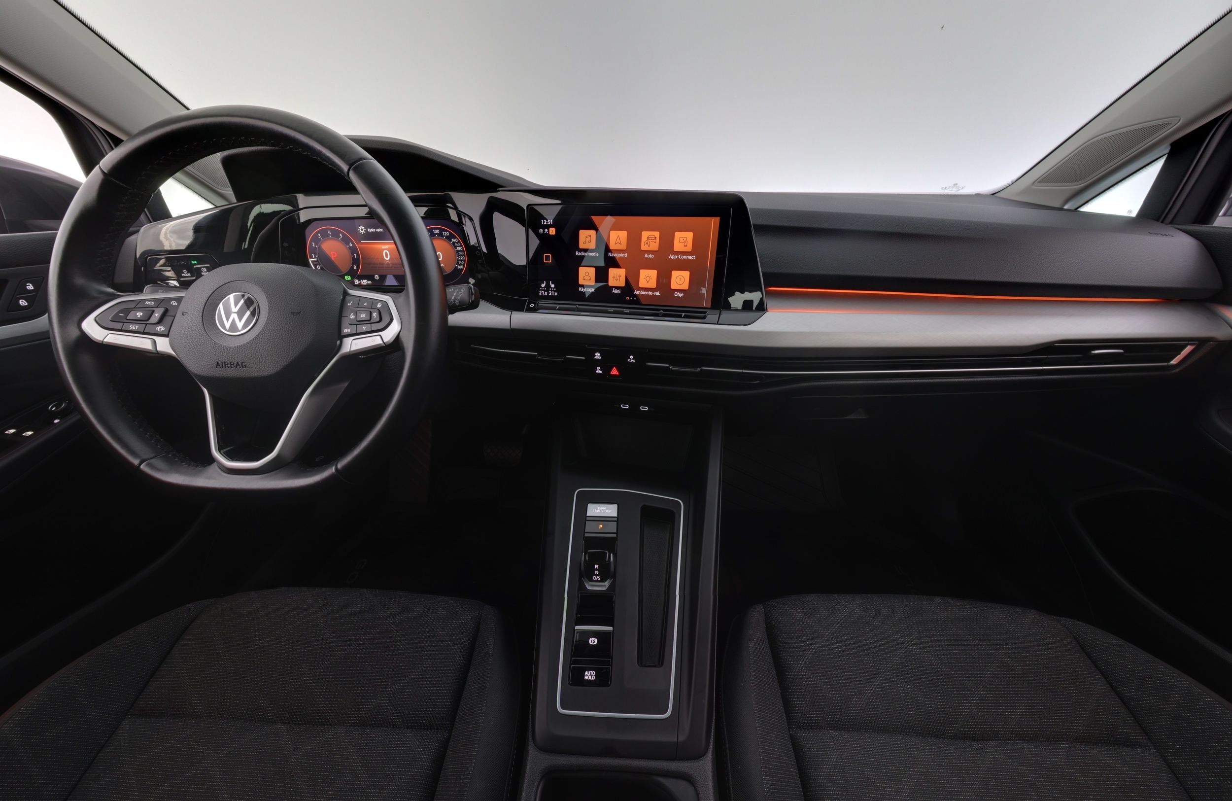 Volkswagen Golf 2021