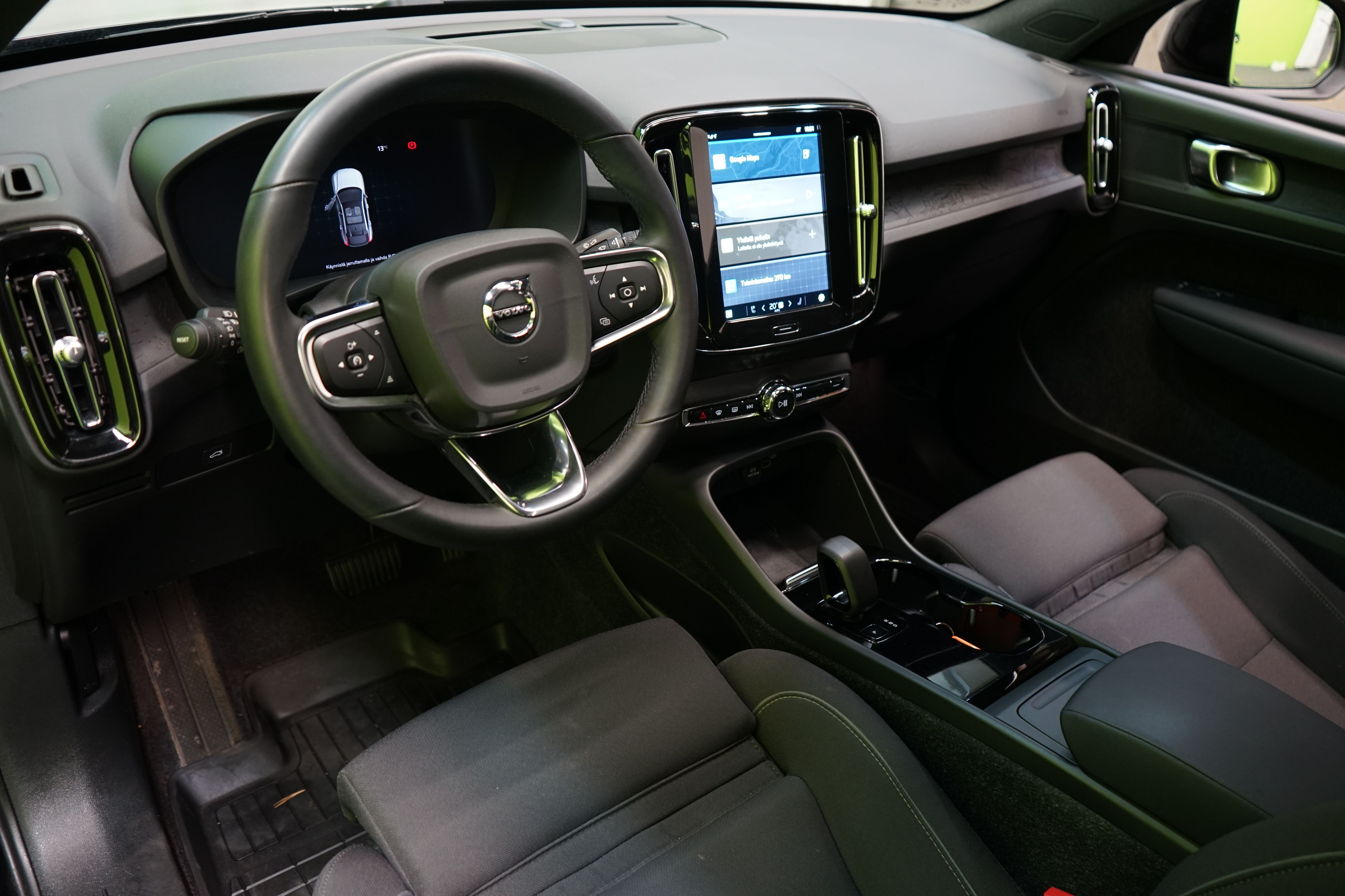 Volvo C40 2023