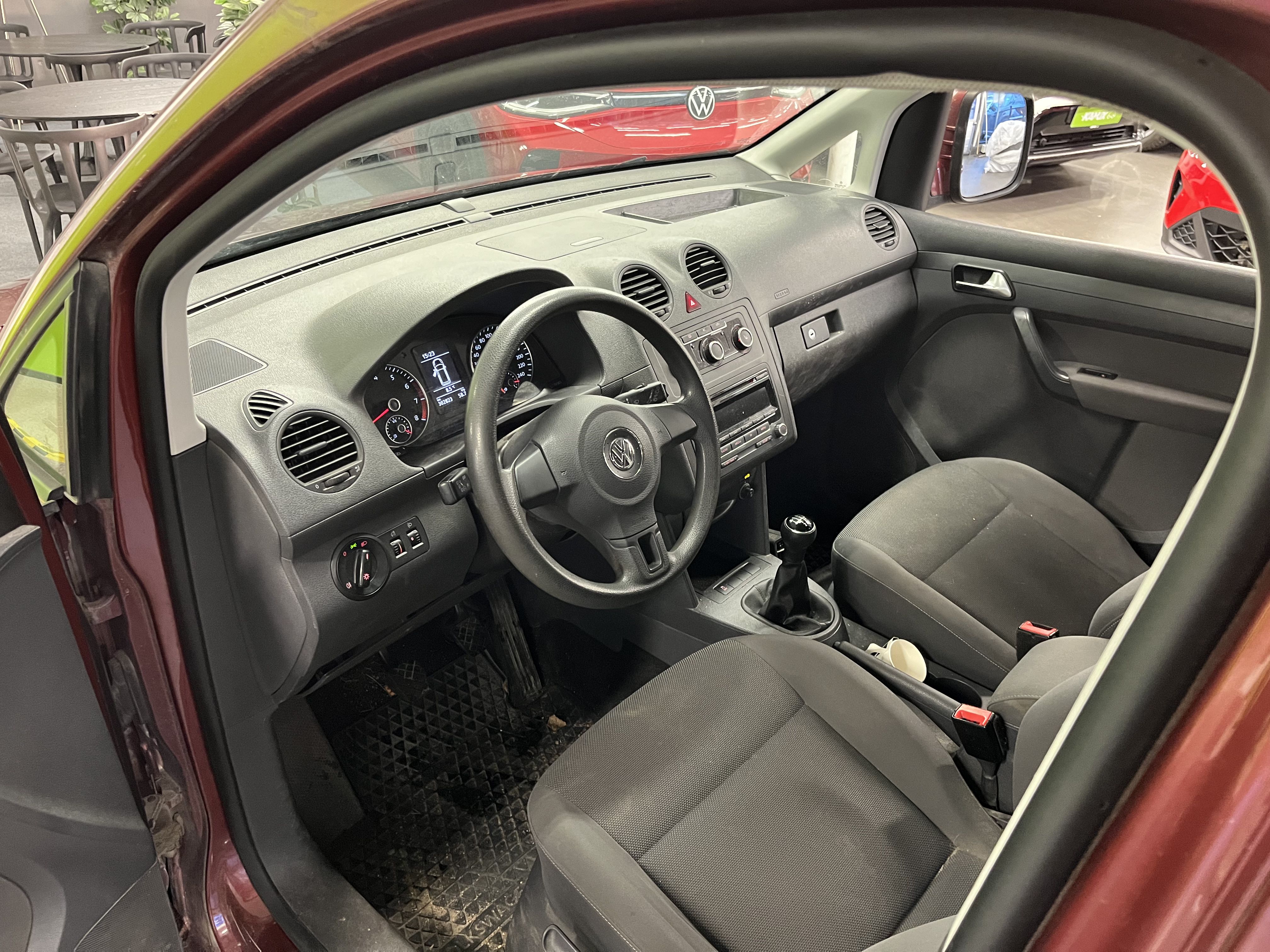 Volkswagen Caddy 2012