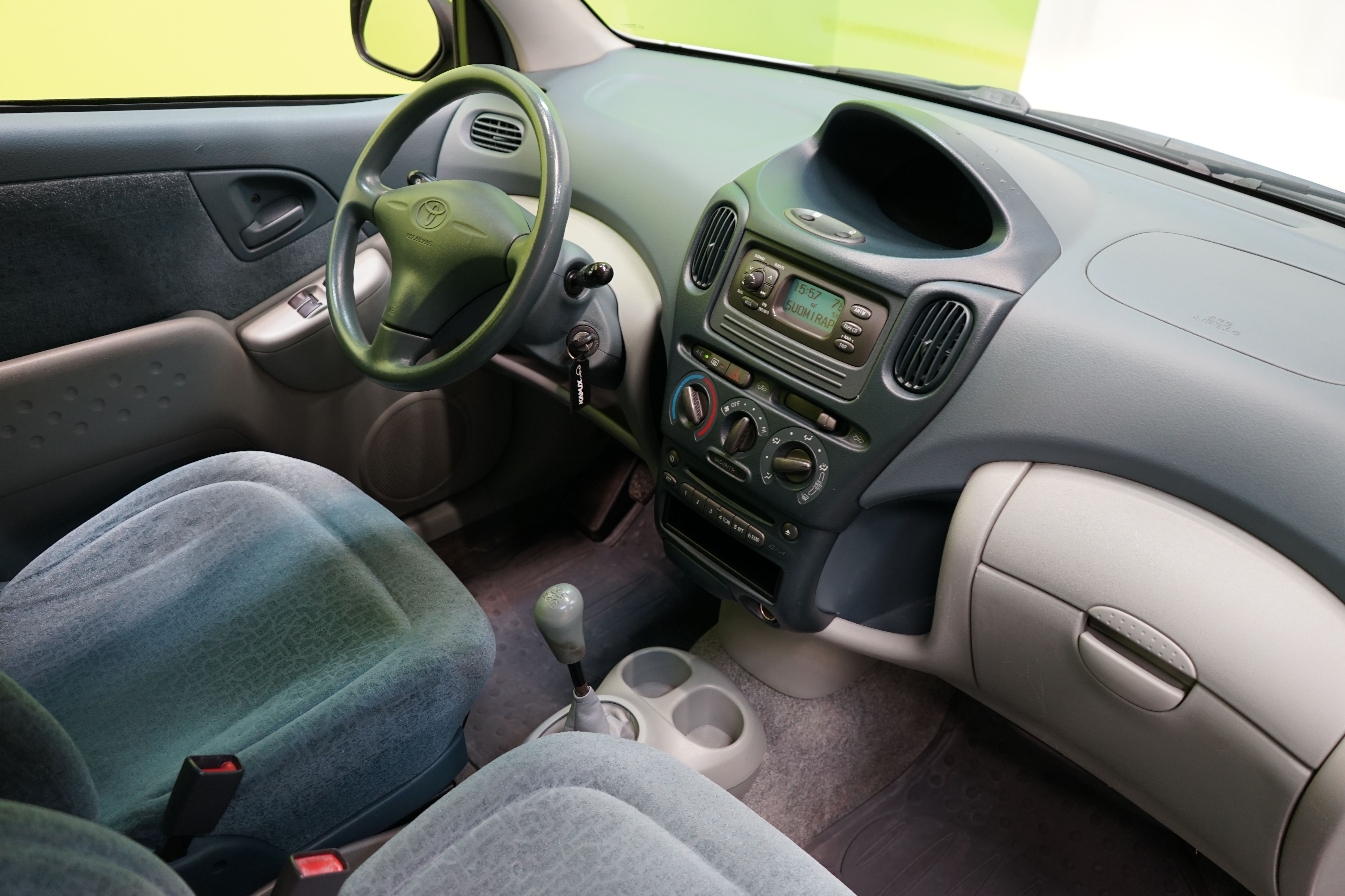 Toyota Yaris Verso 2002