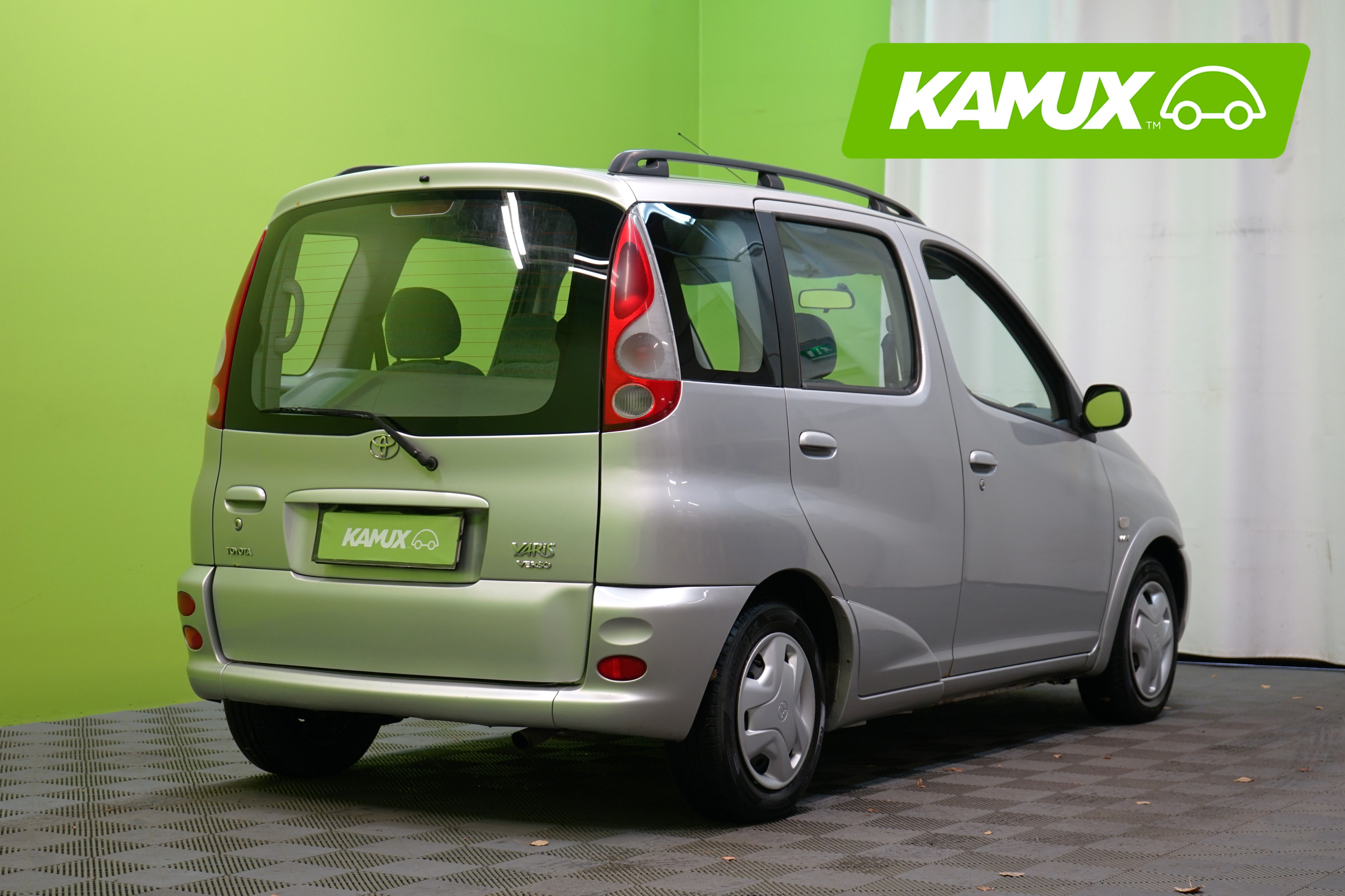 Toyota Yaris Verso 2002