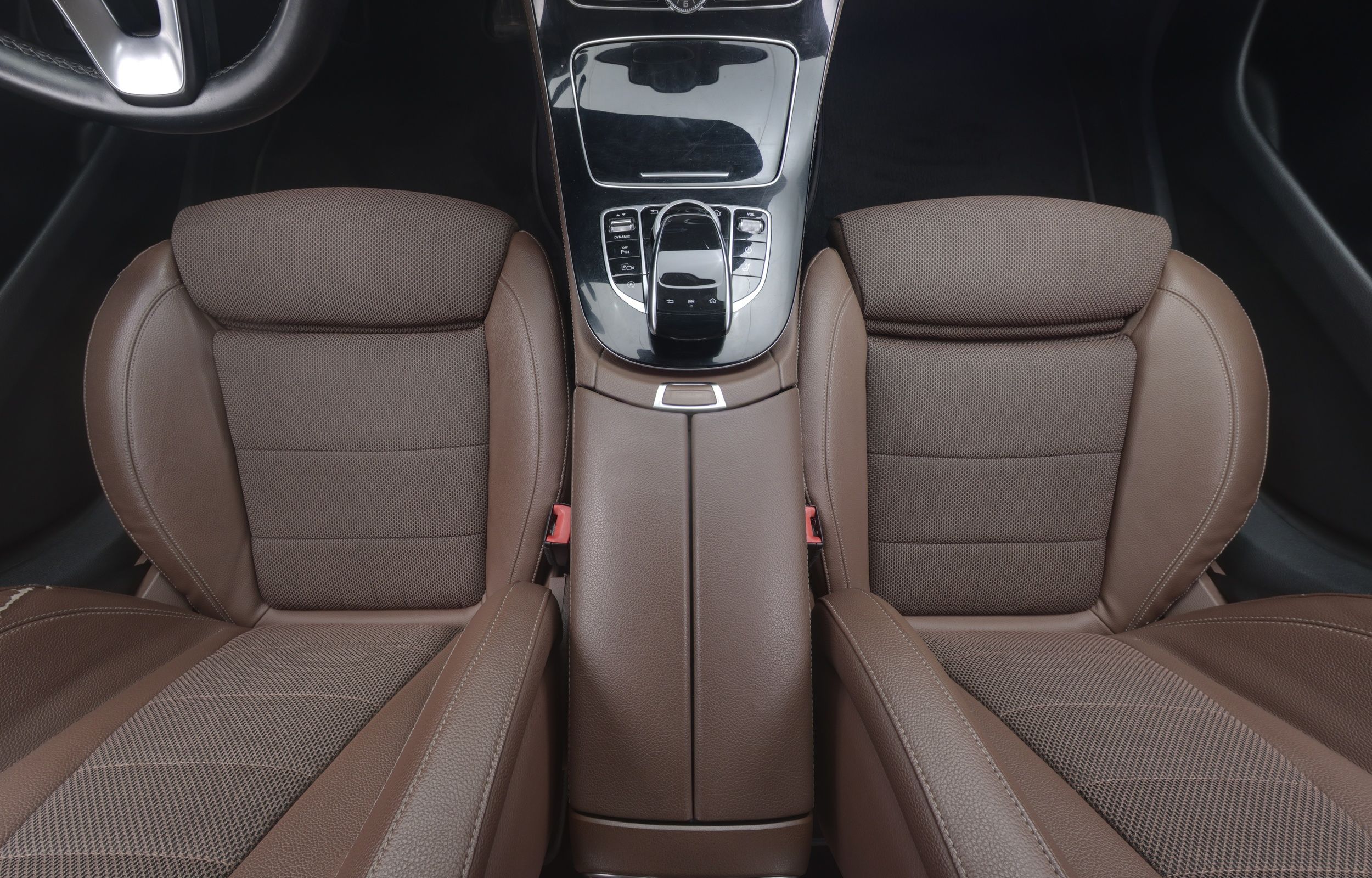 Mercedes-Benz E 2016