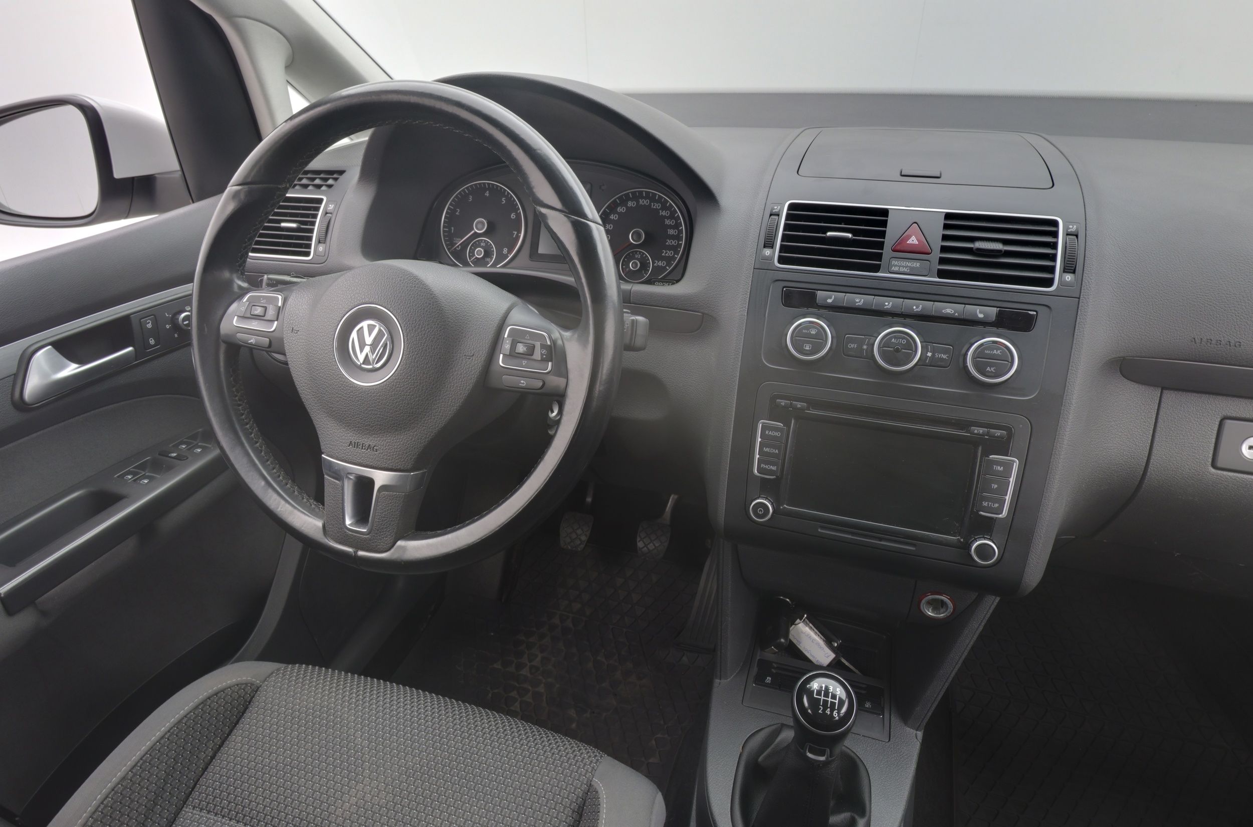 Volkswagen Touran 2016