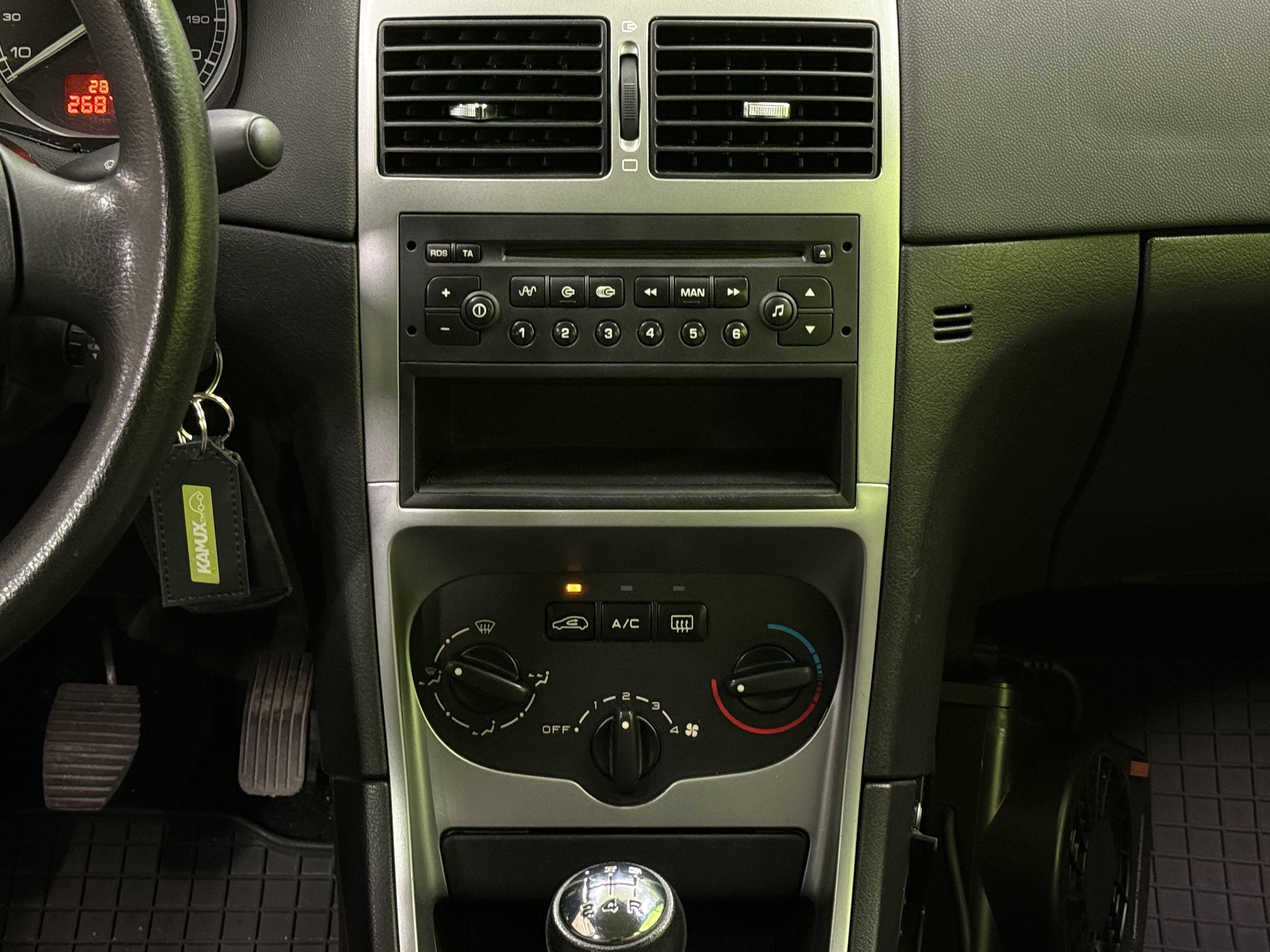 Peugeot 307 2004
