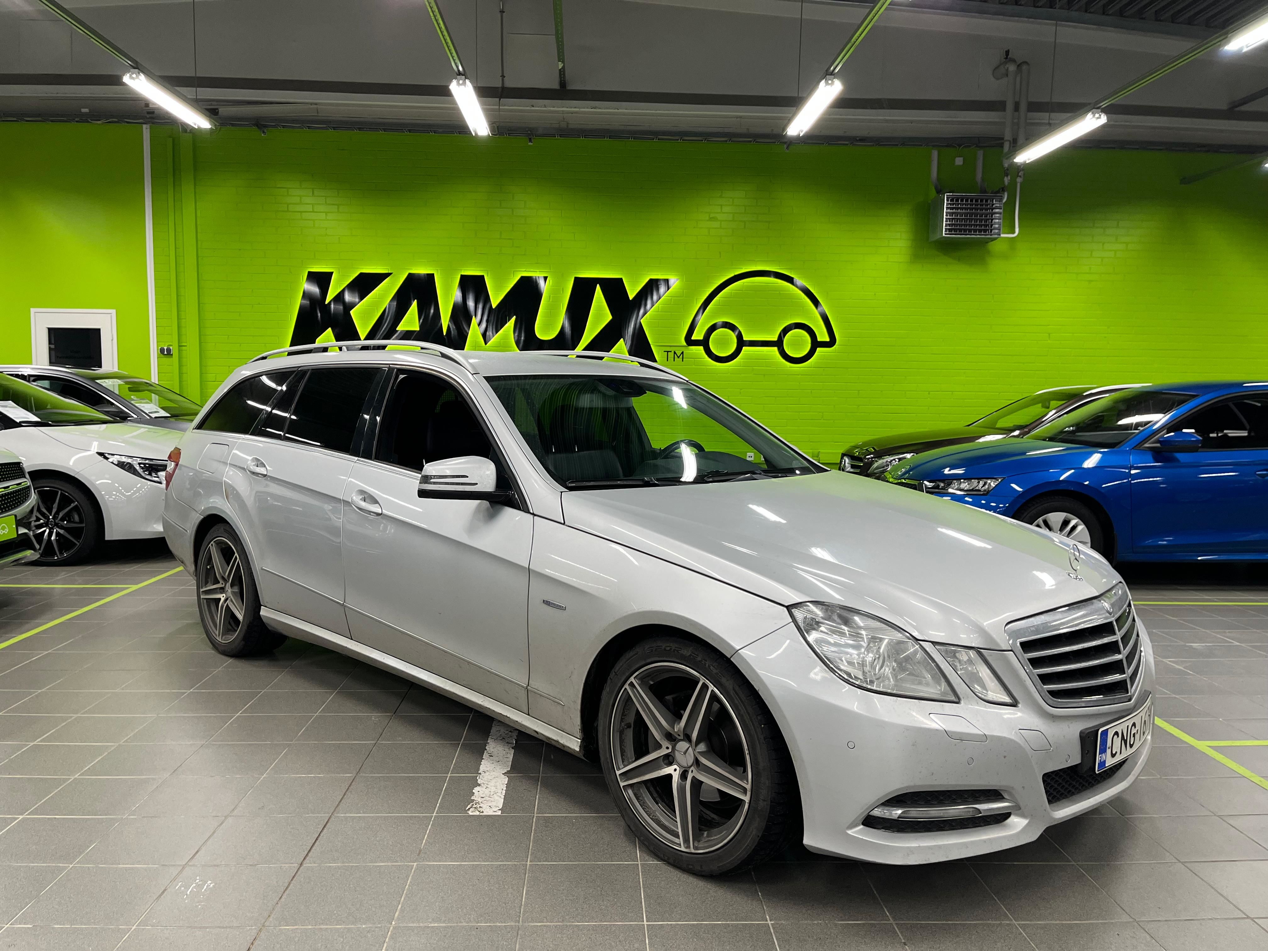 Mercedes-Benz E 2012