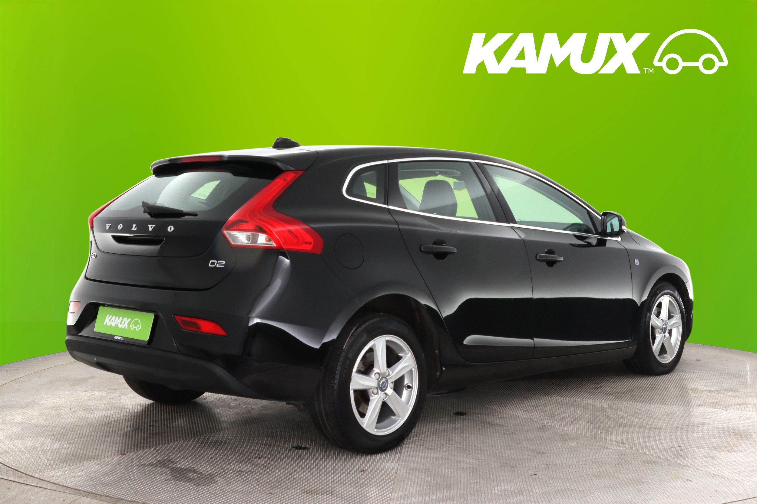 Volvo V40 2015