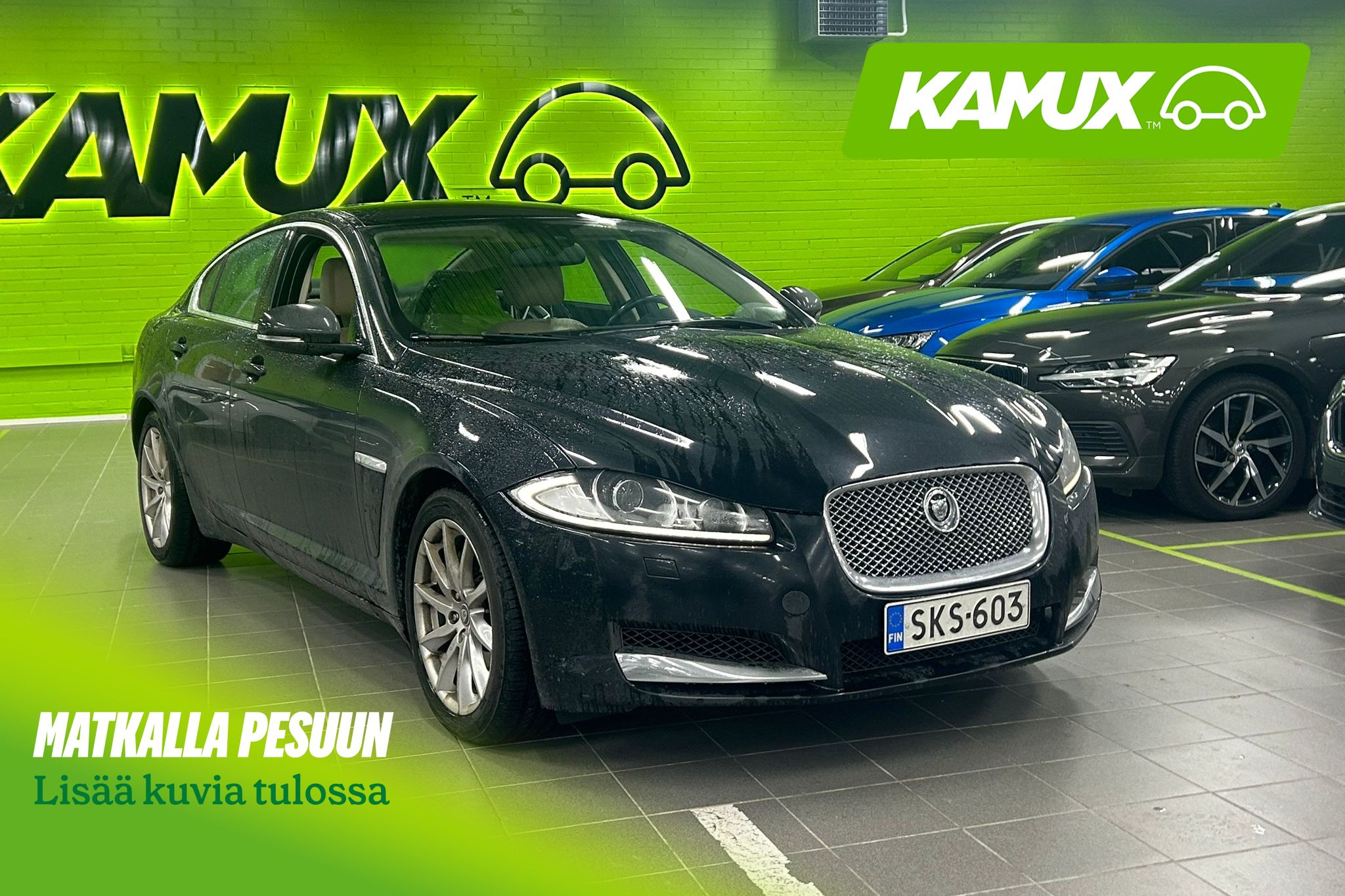Jaguar XF 2012