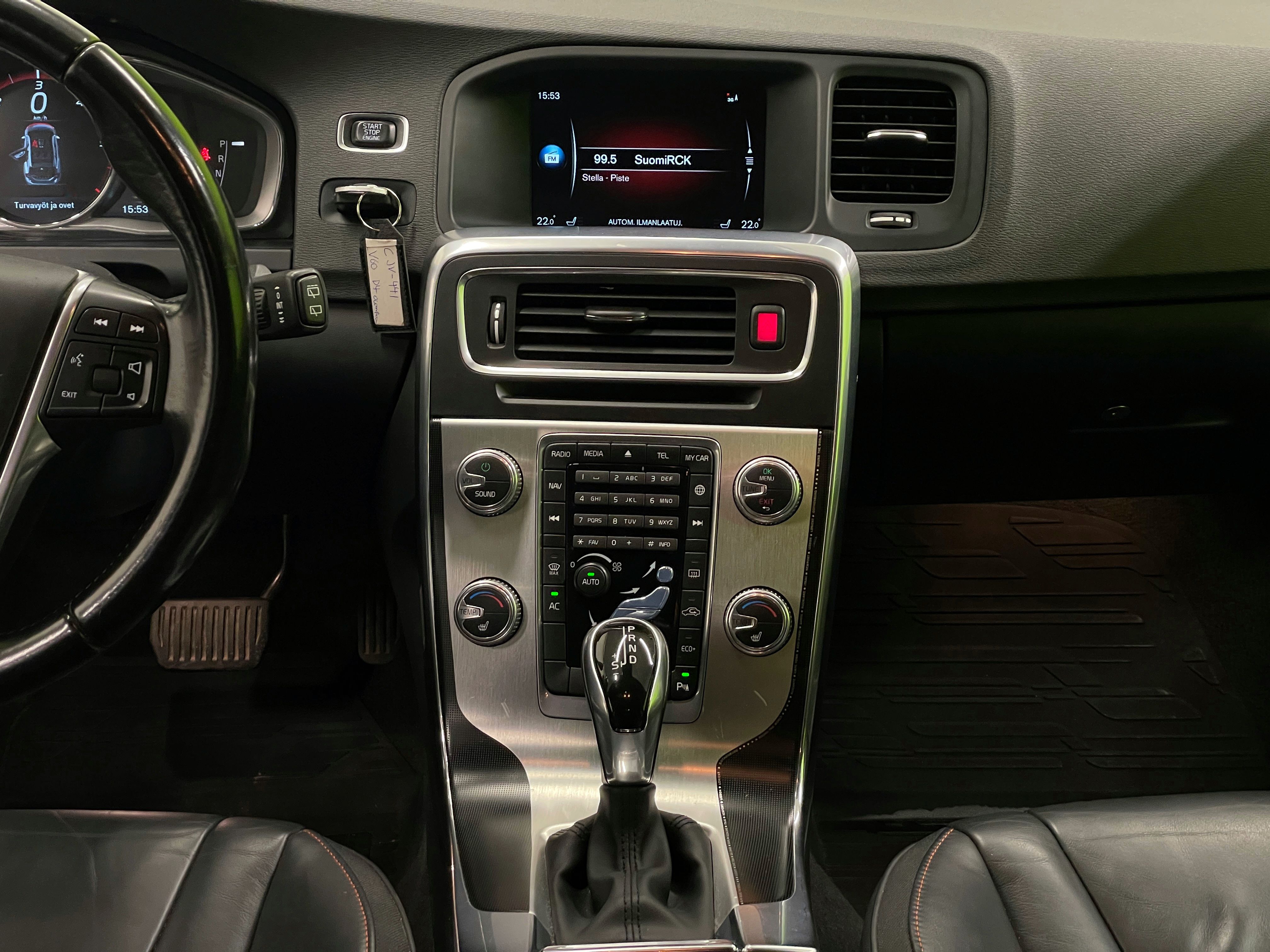 Volvo V60 2015
