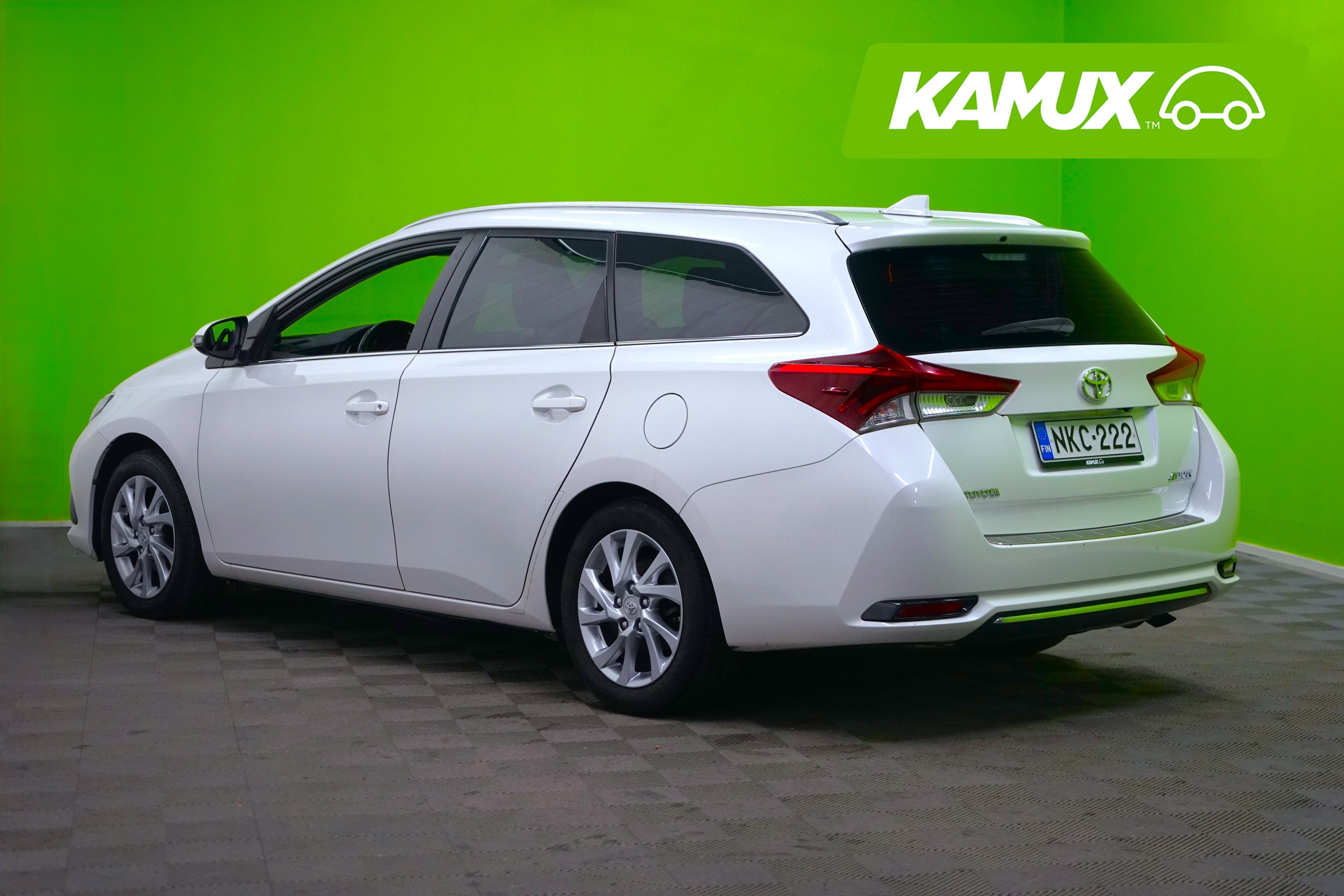 Toyota Auris 2016