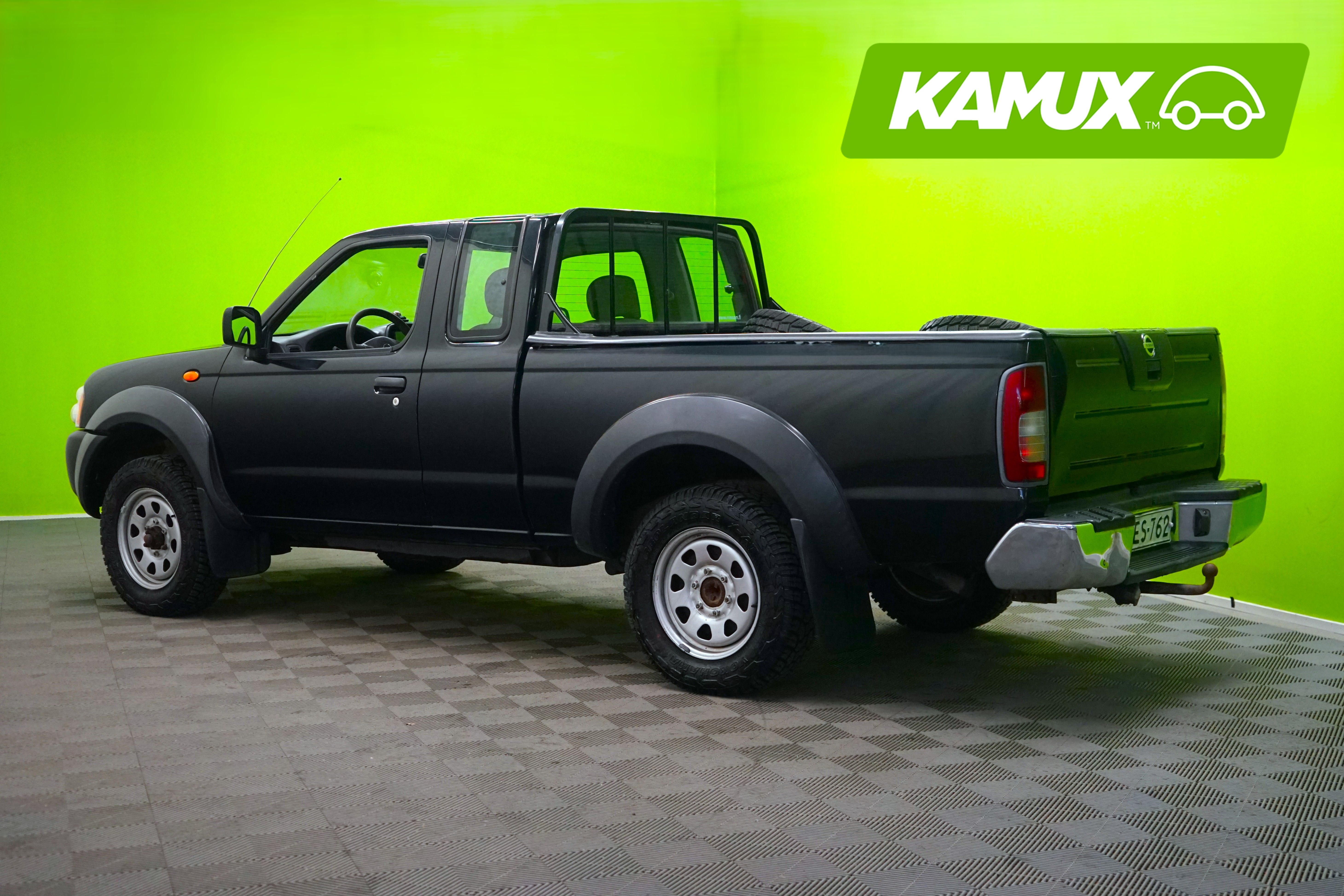 Nissan King Cab 2003