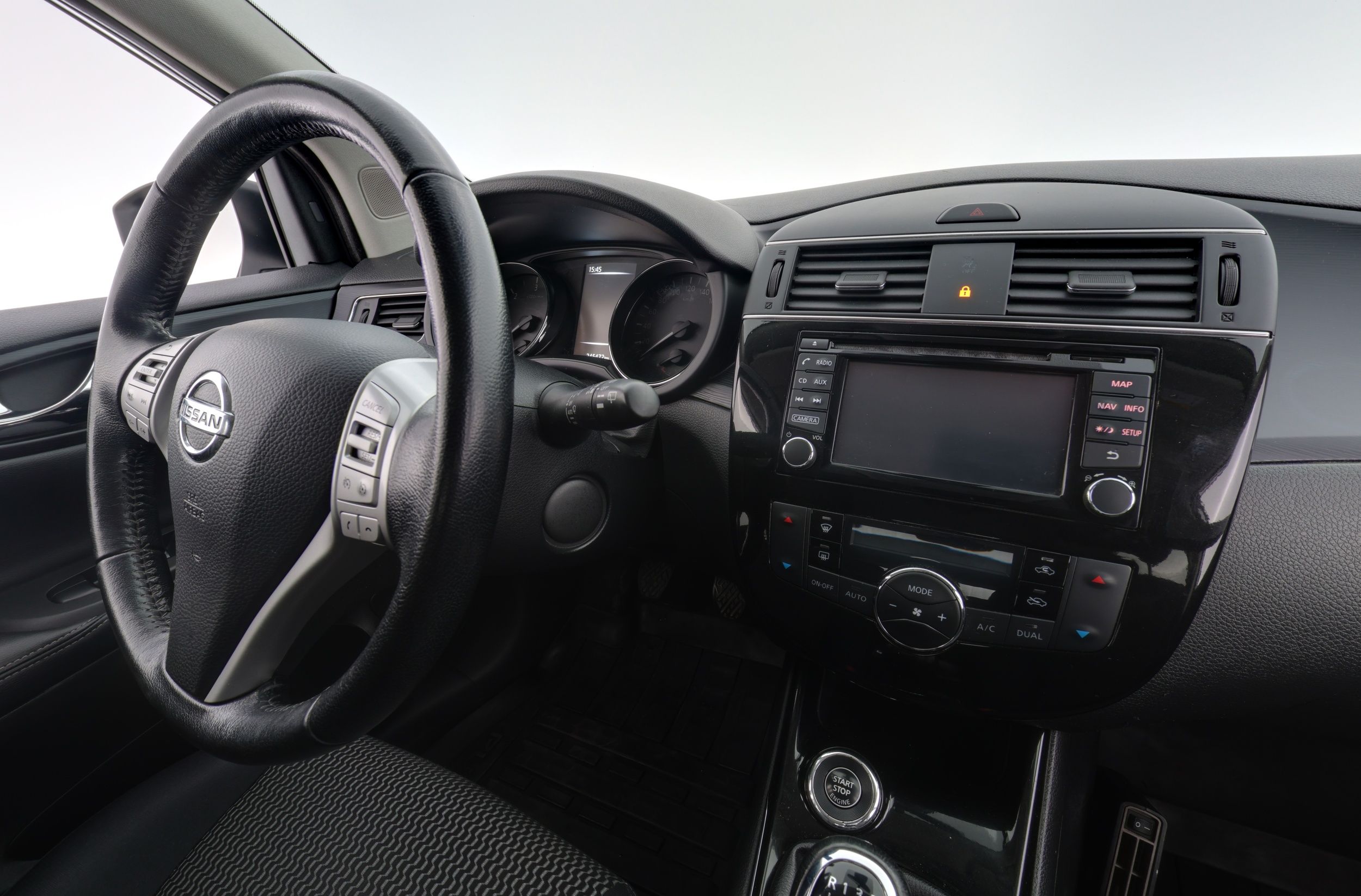 Nissan Pulsar 2015