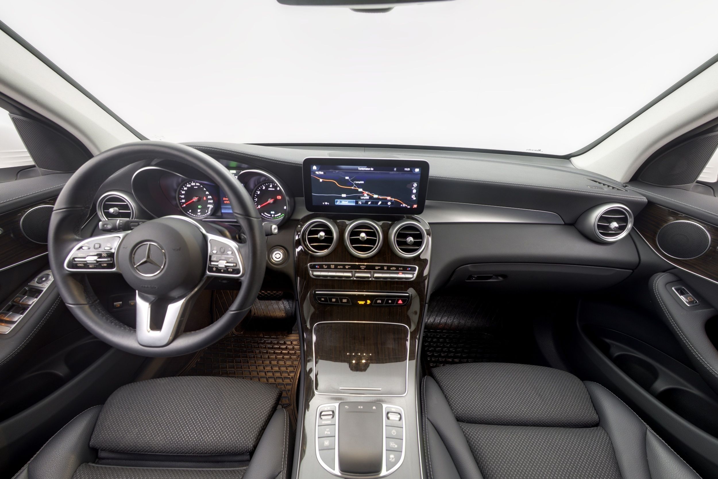 Mercedes-Benz GLC 2021