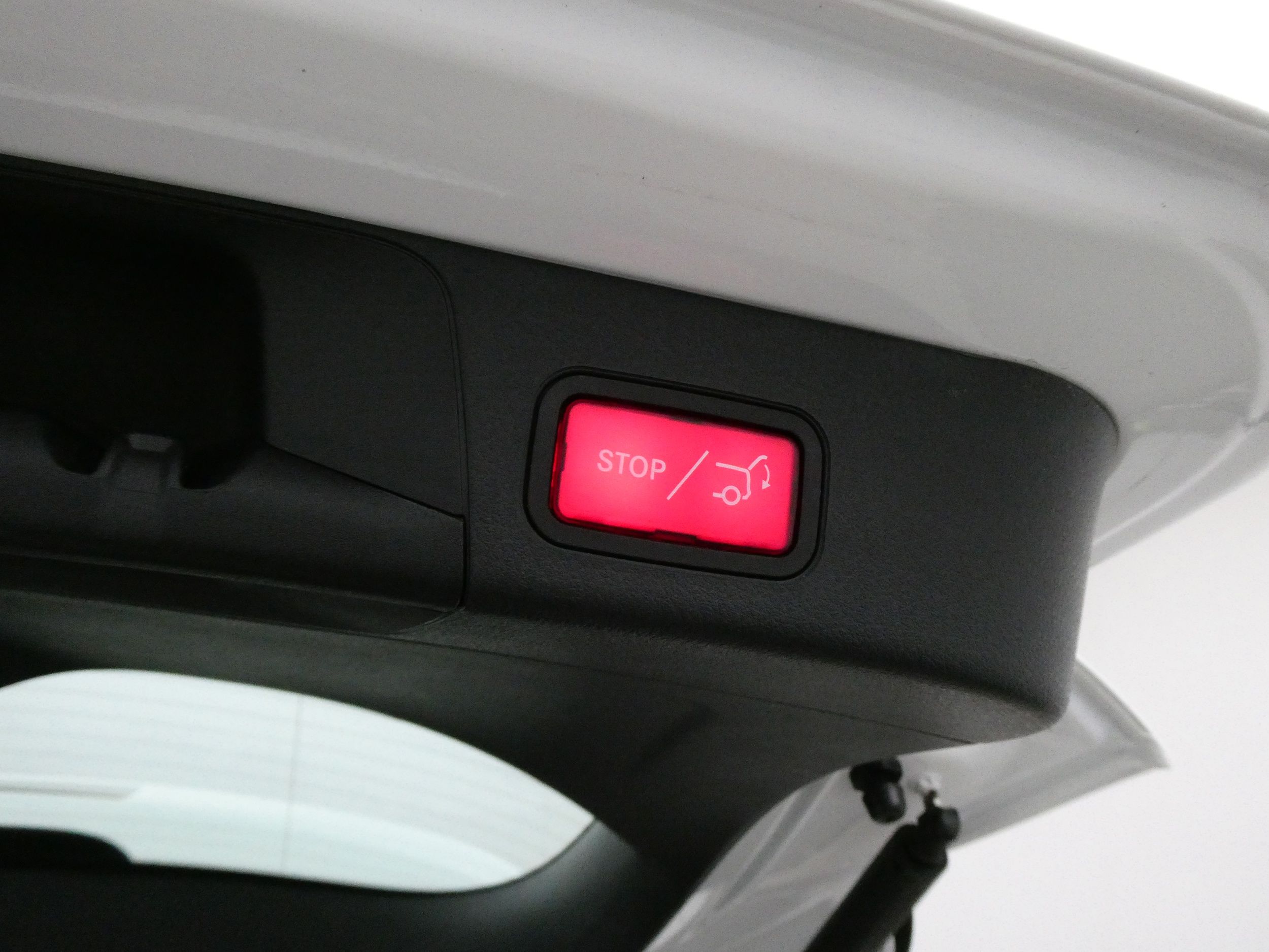 Mercedes-Benz EQB 2022