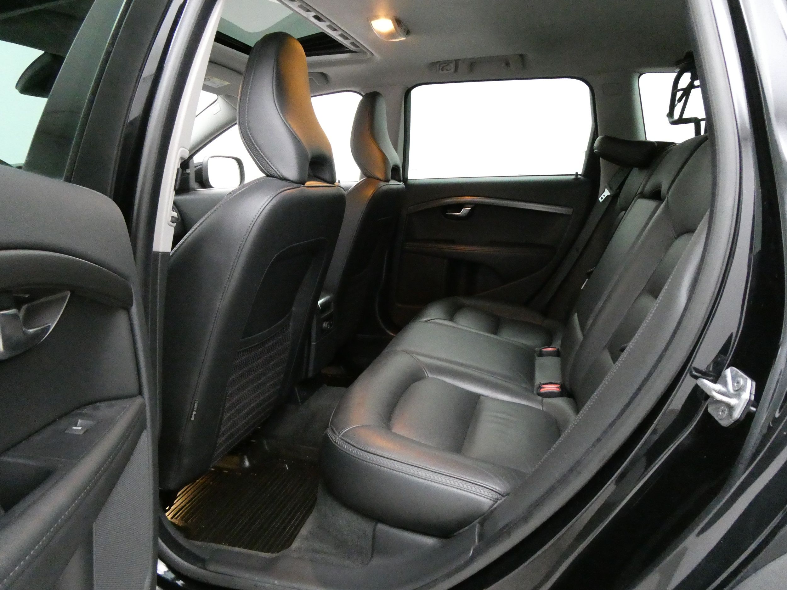 Volvo XC70 2015