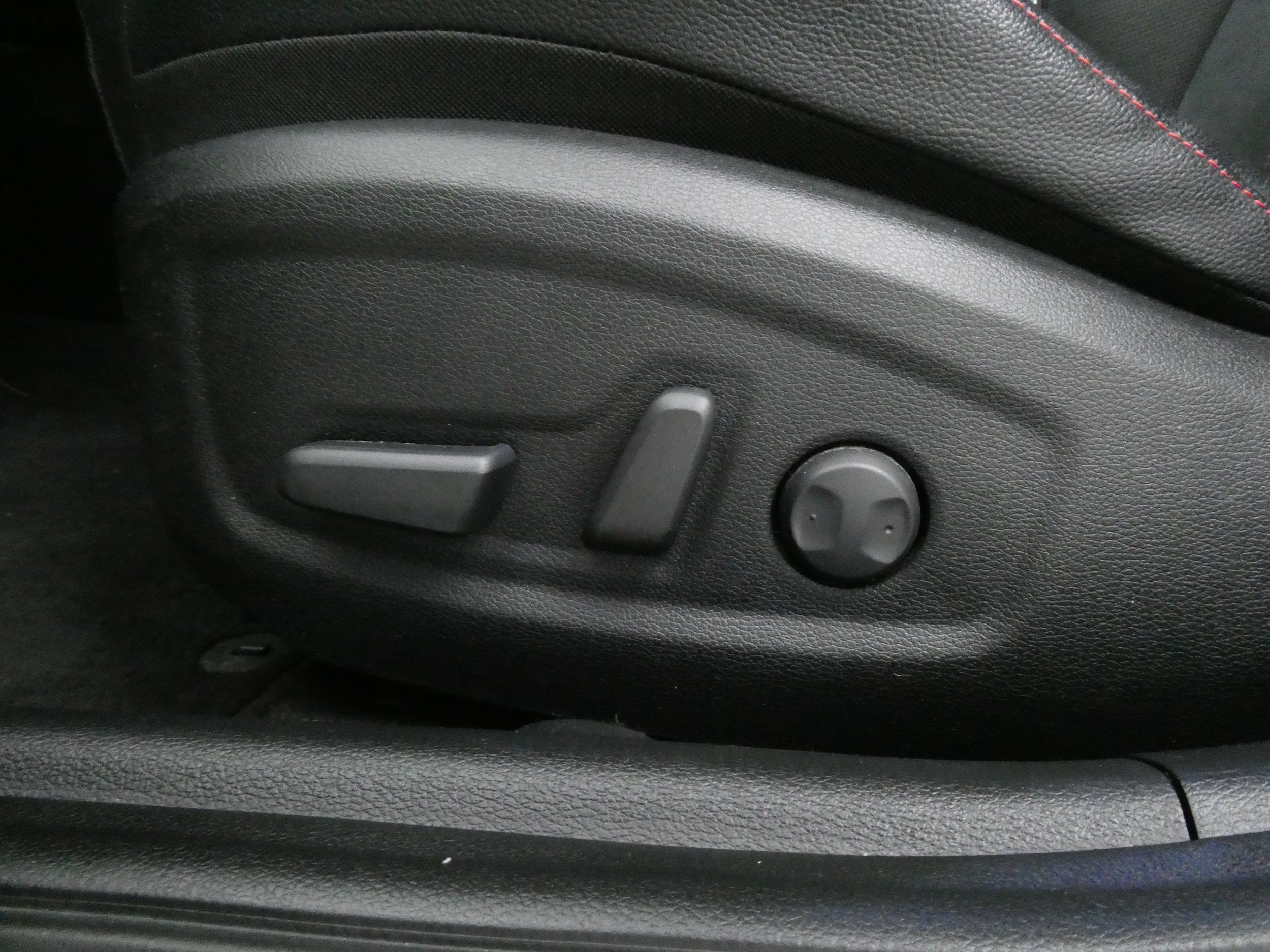 Kia ProCeed 2021