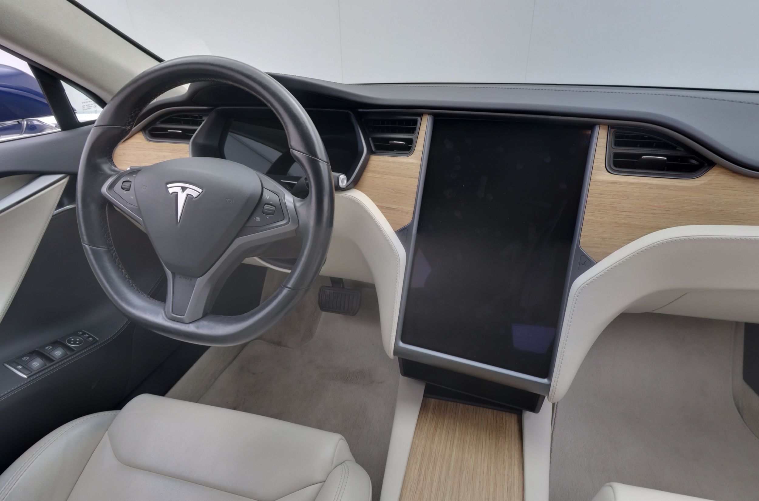Tesla Model S 2018