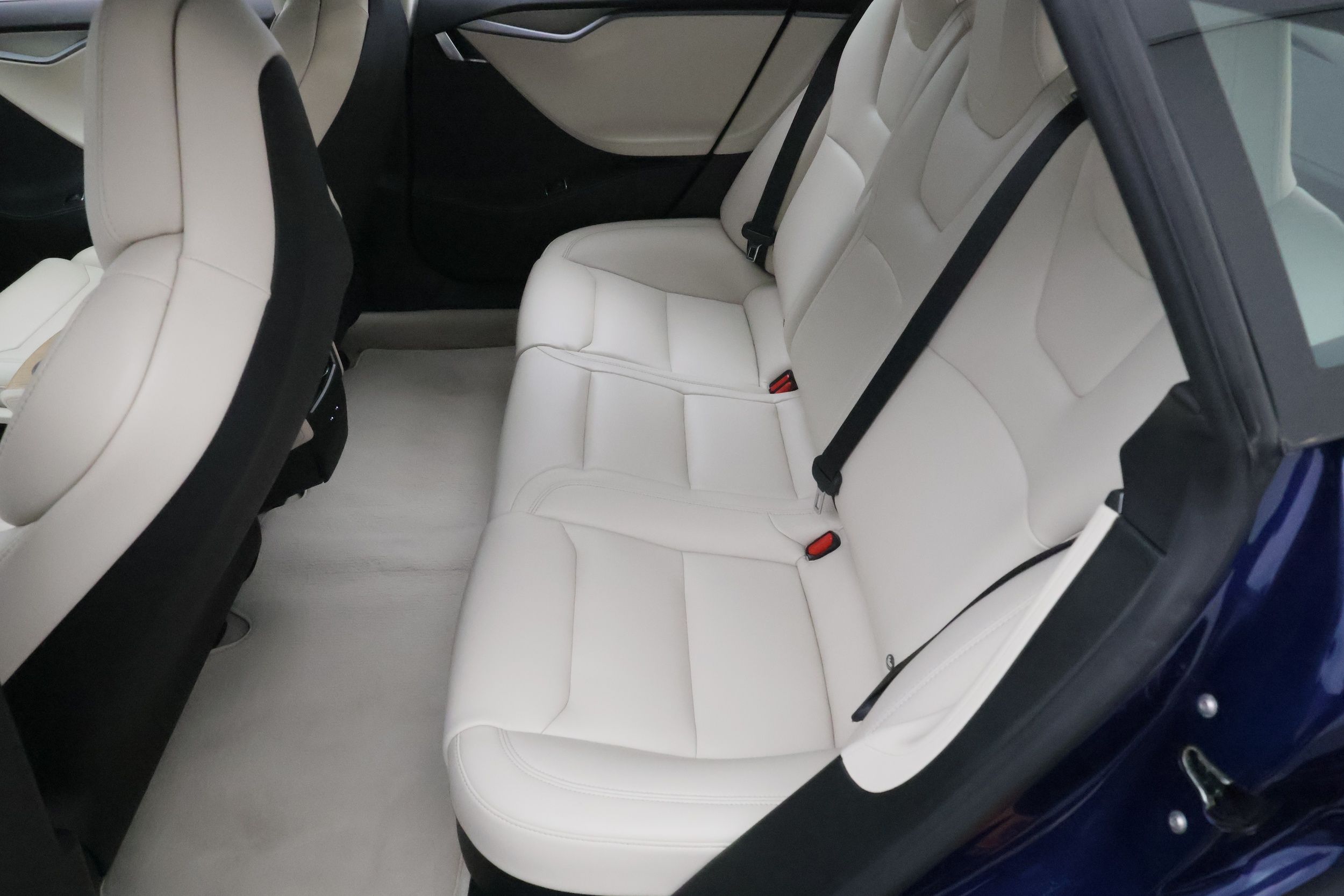 Tesla Model S 2018