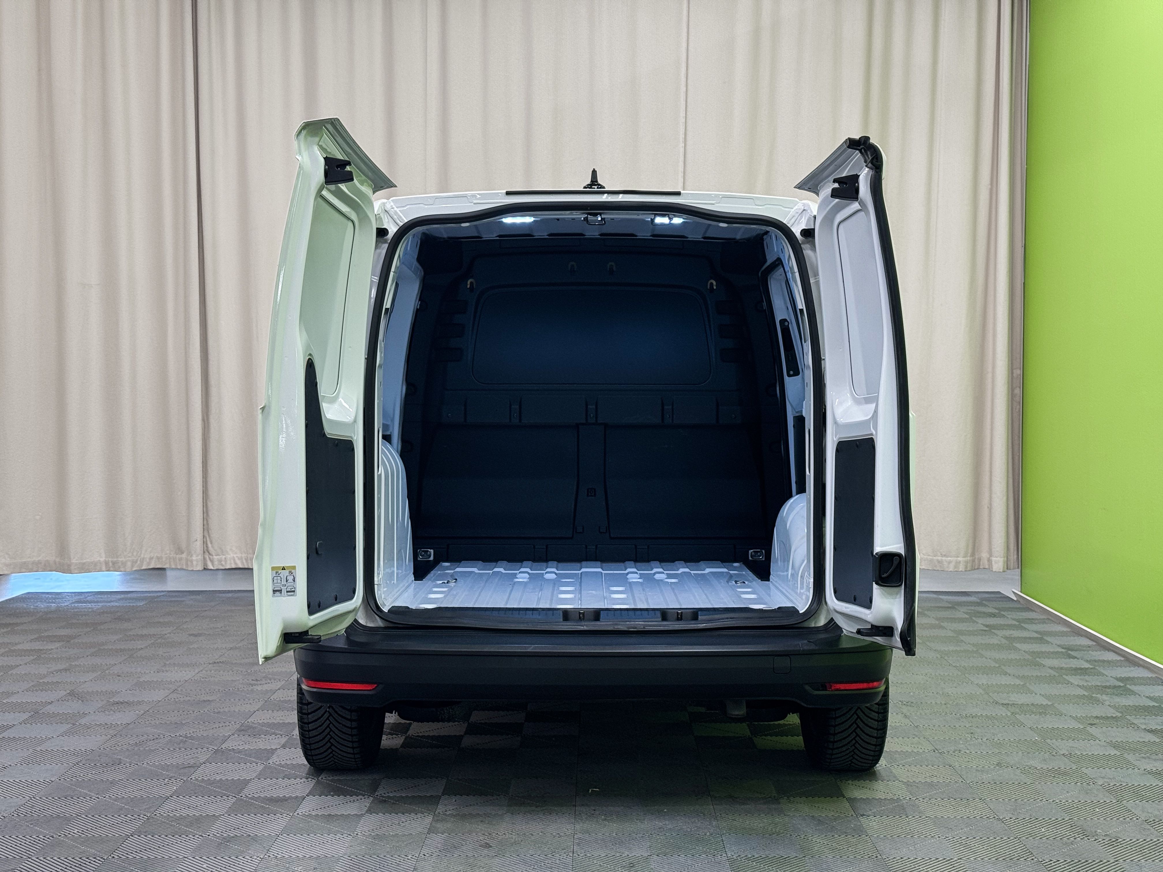 Volkswagen Caddy 2021